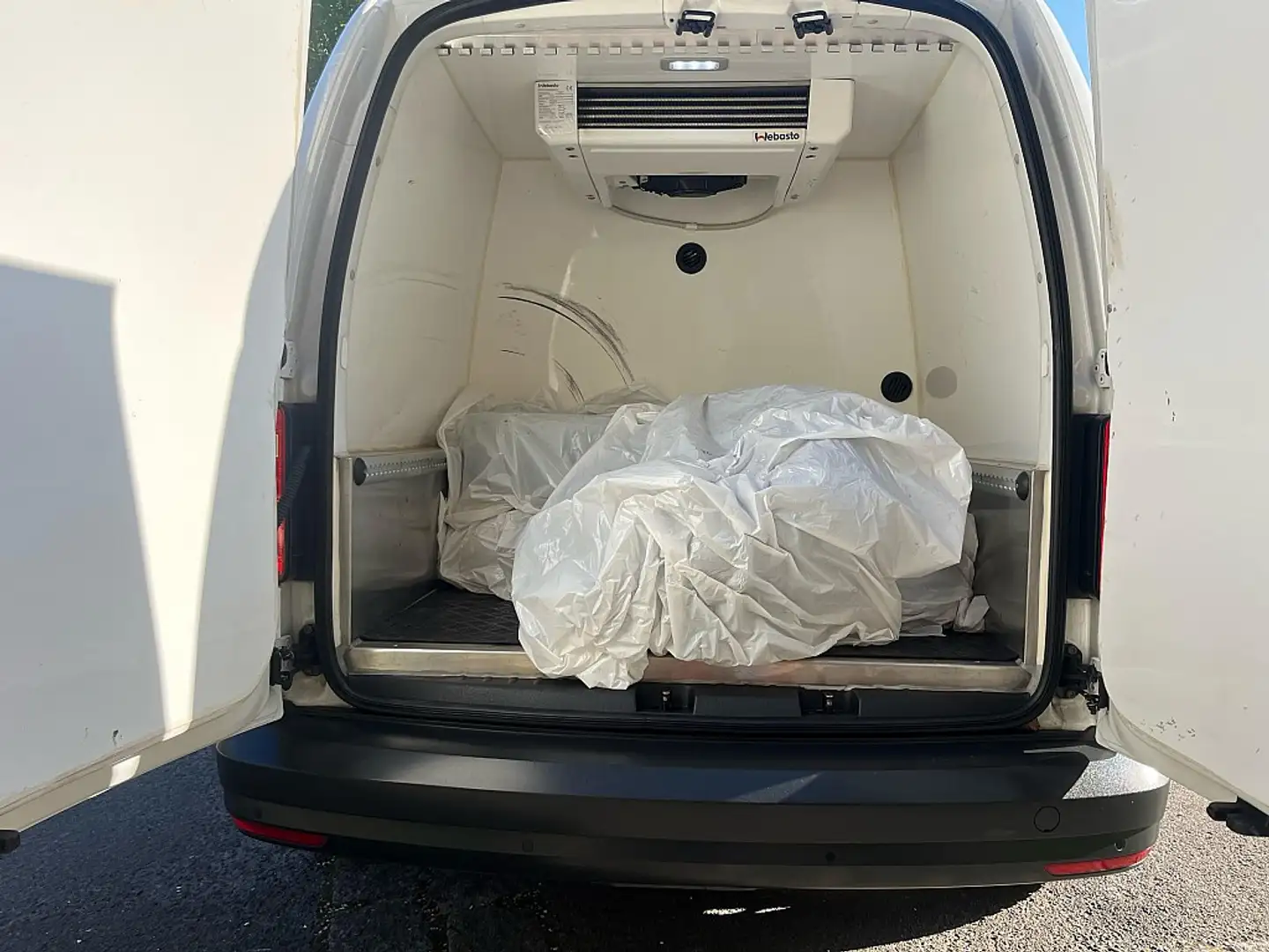 Volkswagen Caddy KÜHLWAGEN  NP. € 35.000.-  NEUER ÖAMTC TEST  Kl... Blanc - 2