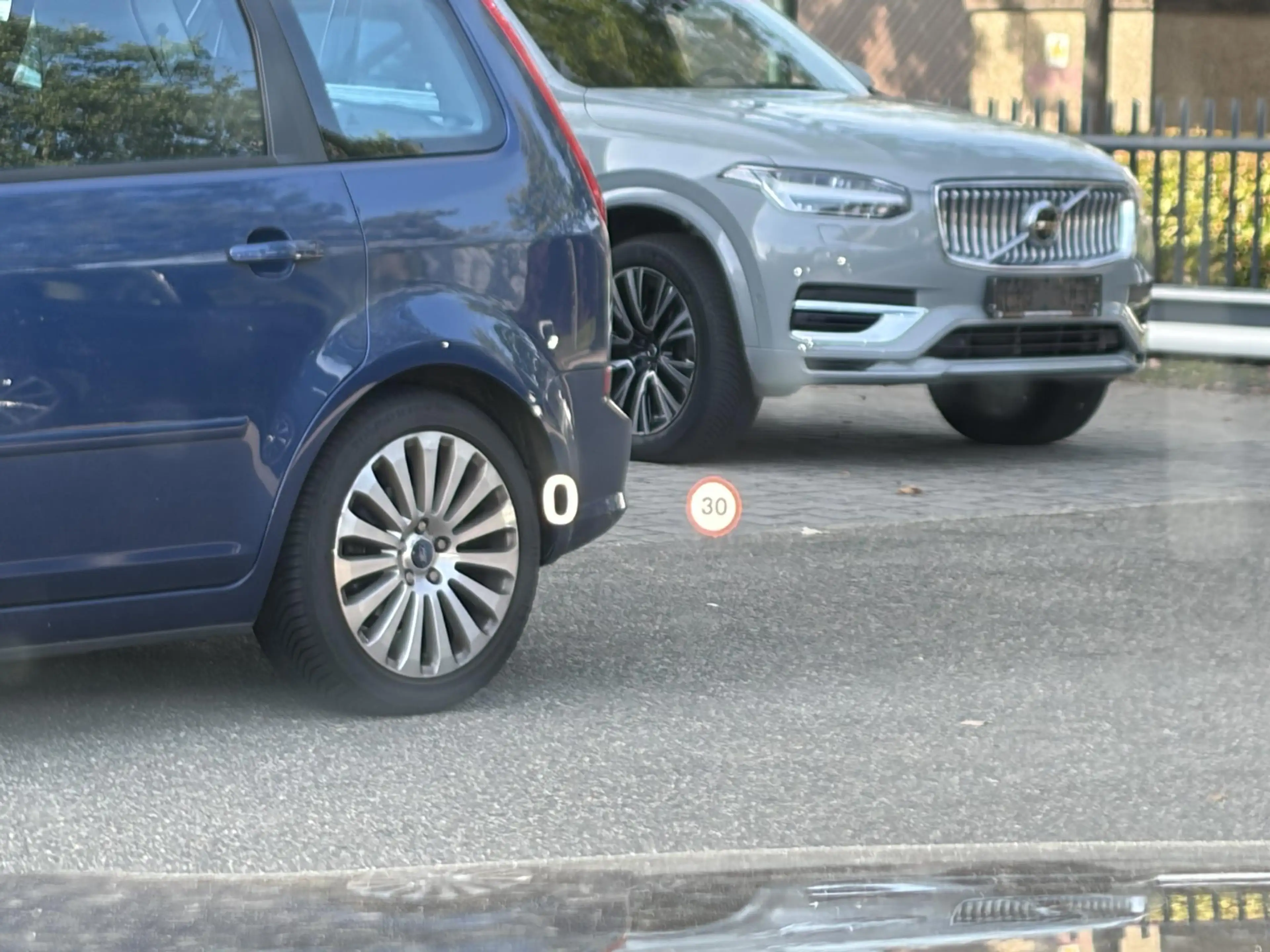 Volvo XC60 2.0 T8 Plug-in hybrid AWD Plus Dark VAN: 52.900,- — photo 24