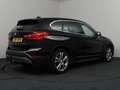 BMW X1 sDrive18i Centennial High Executive | Navigatie | Schwarz - thumbnail 2