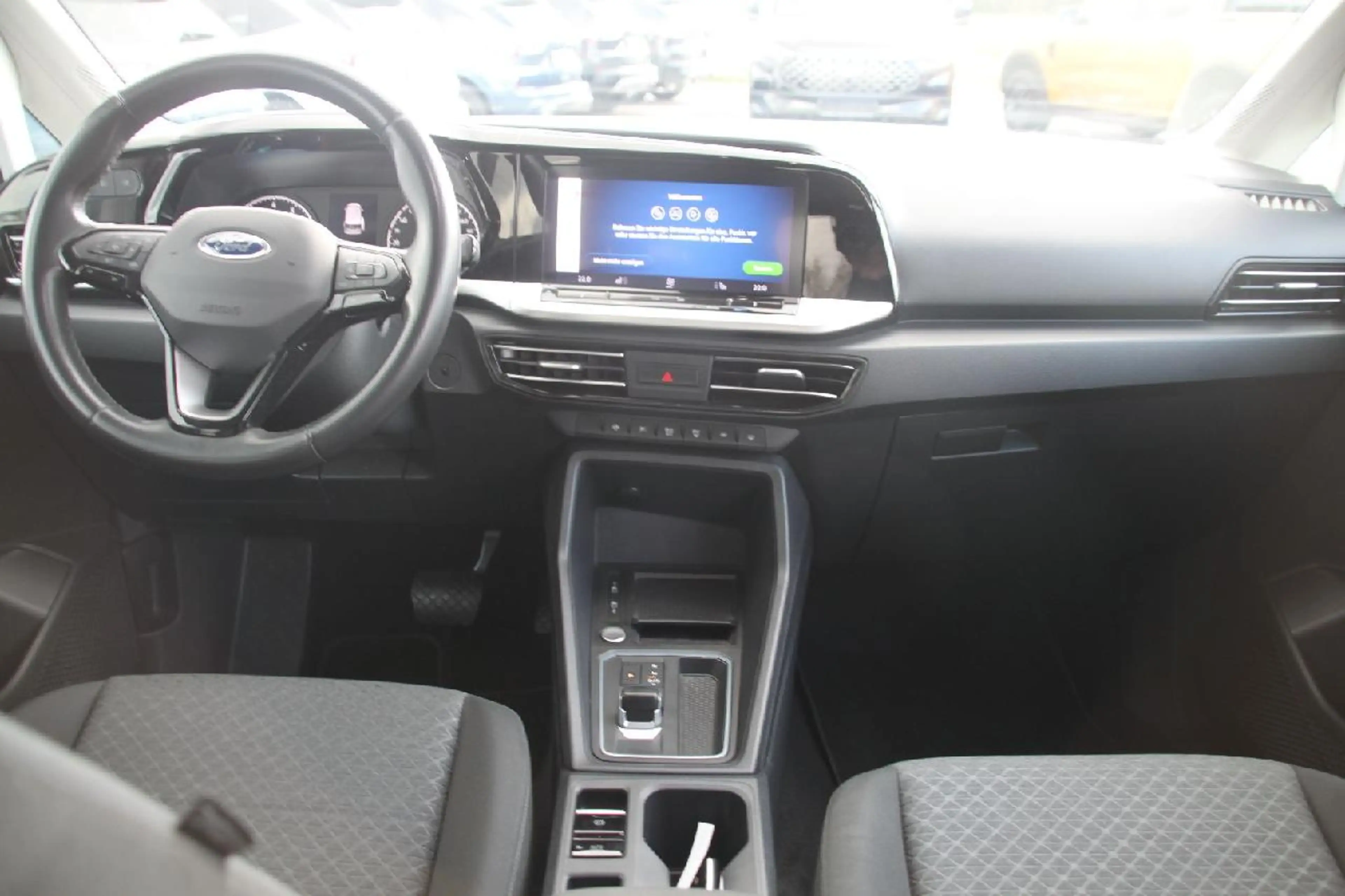Ford Tourneo Connect Titanium+KLIMA+LED+NAVI+SHZ+LMF+ — photo 12