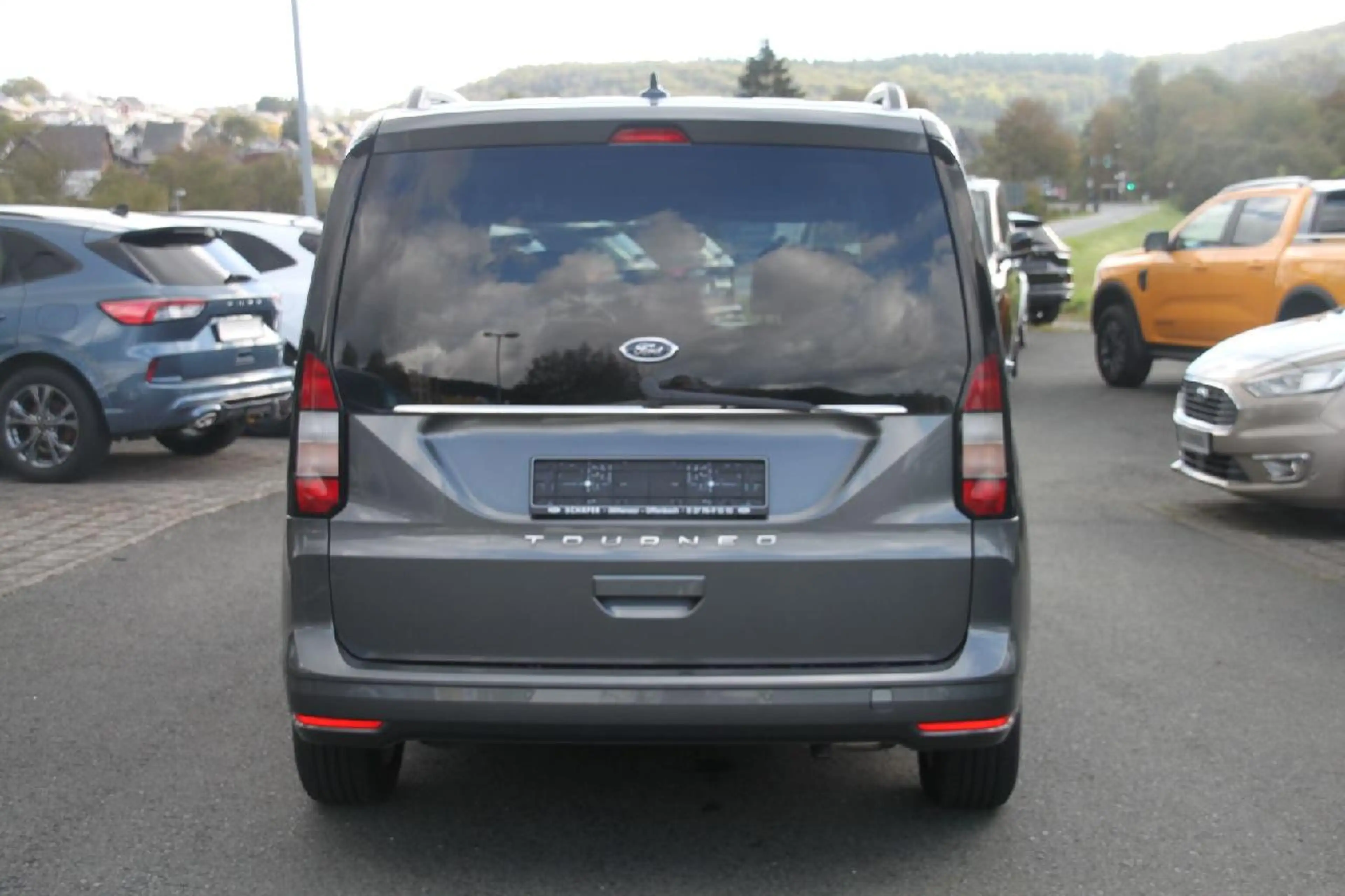 Ford Tourneo Connect Titanium+KLIMA+LED+NAVI+SHZ+LMF+ — photo 7