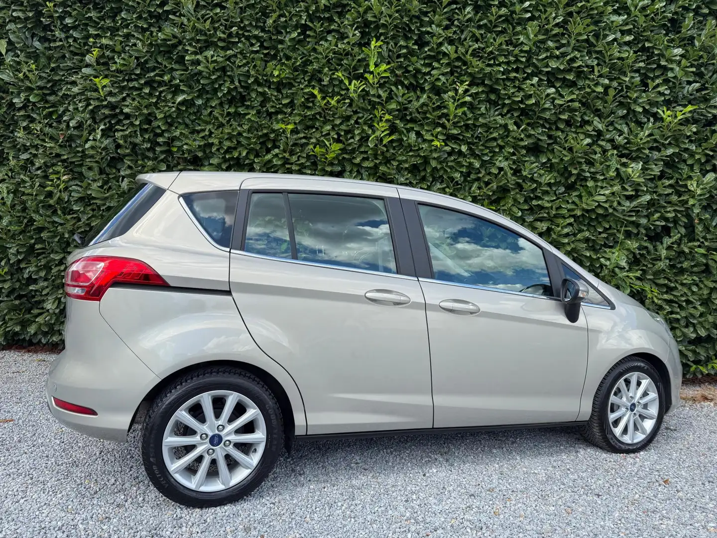 Ford B-Max 1.0 EcoBoost Titanium |NWE APK|AIRCO|NAVI|CAMERA Grau - 2