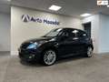 Suzuki Swift 1.6 Sport|120PK|17"|CRUISE|XENON|STOELVERWARMING Zwart - thumbnail 1