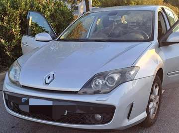 Laguna III 1.5 dCi 110 eco2 Black Edition Carminat