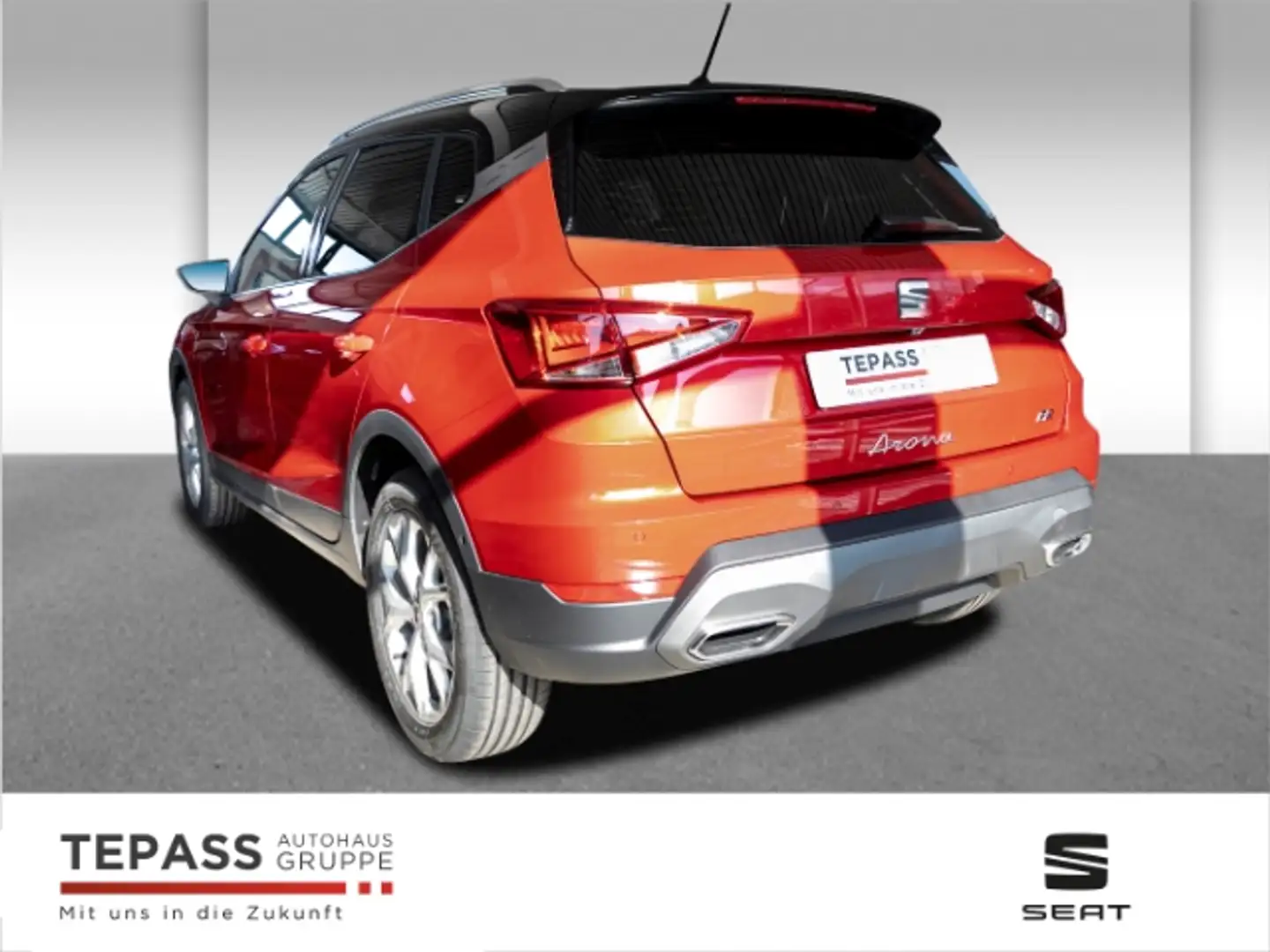 SEAT Arona 1.0 TSI FR LED NAVI SHZ PDC Rood - 2