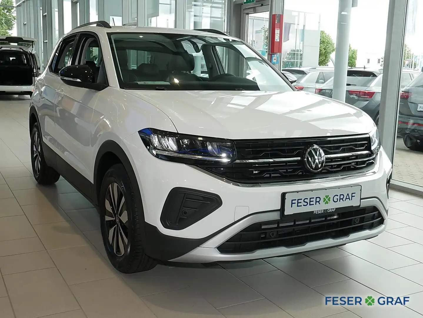 Volkswagen T-Cross Life 1.0 l TSI 116 PS 7-Gang-DSG Weiß - 2