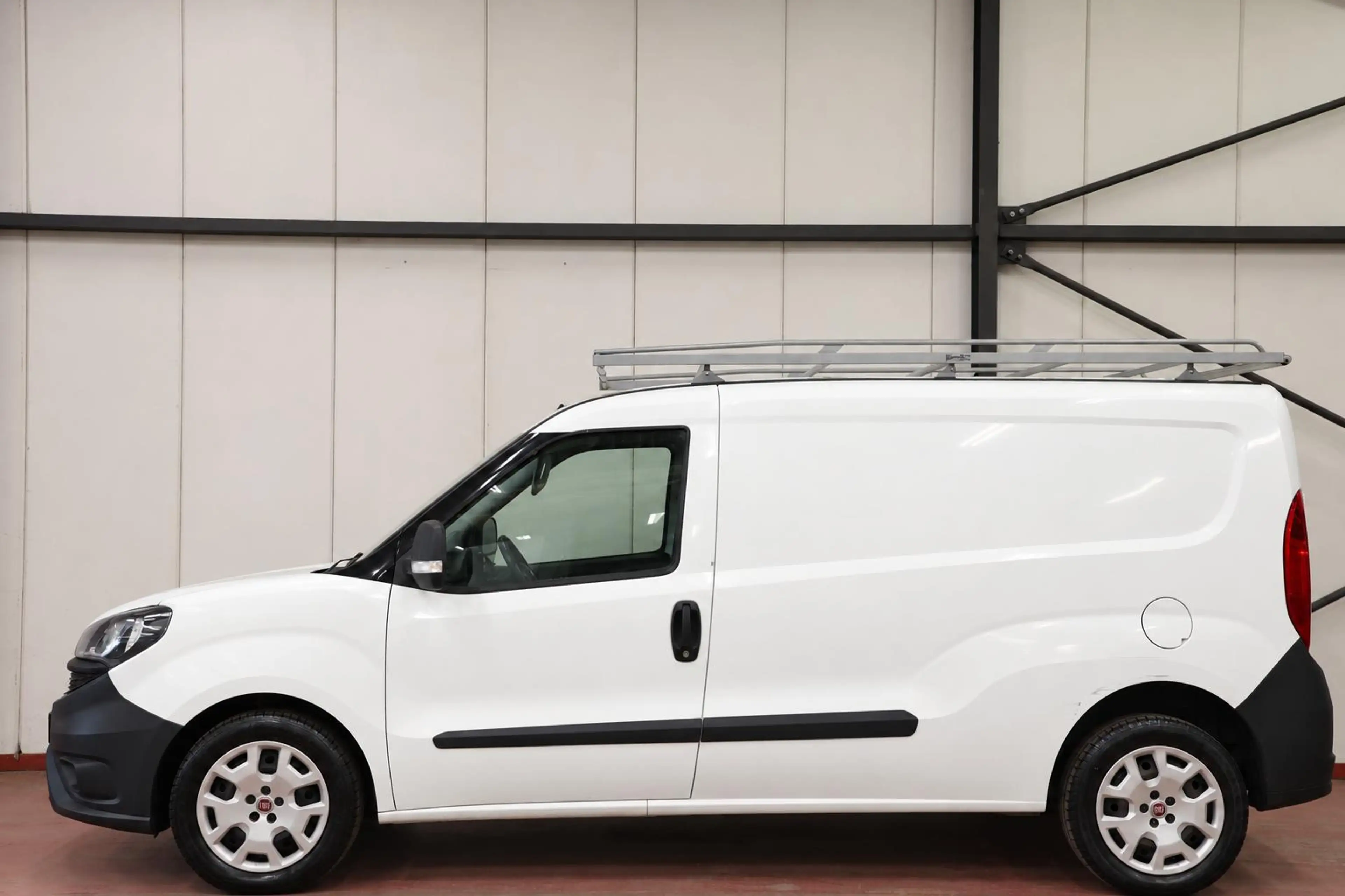 Fiat Doblo Cargo 1.6 MJ L2H1 Maxi 3 persoons — photo 5