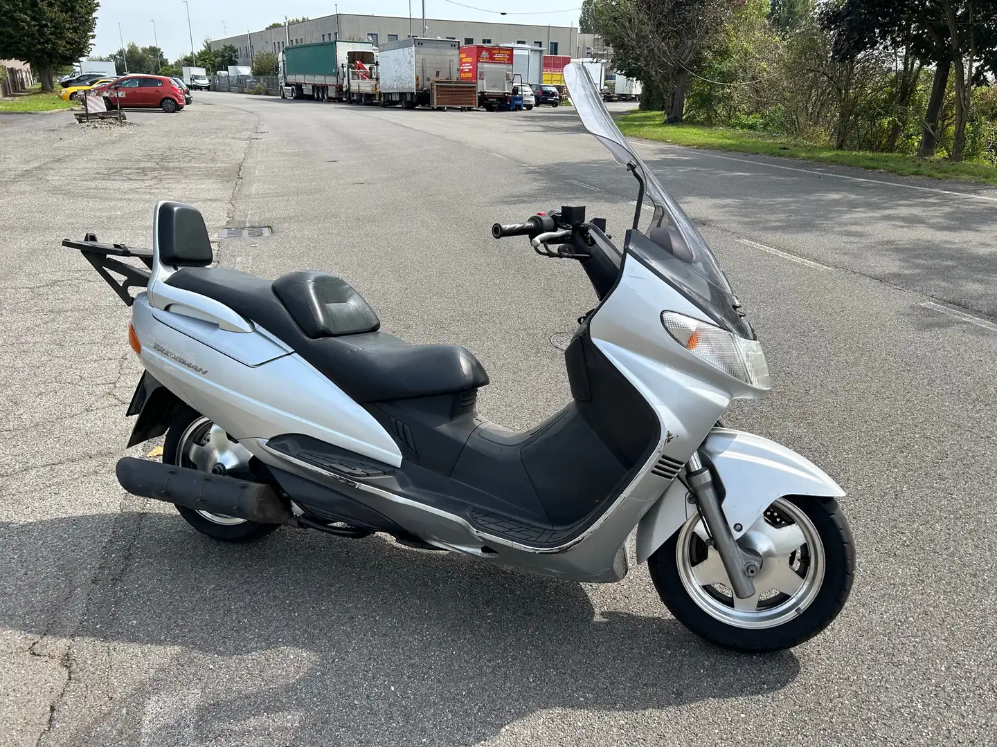 Suzuki Burgman 250 1998 Grau - 2