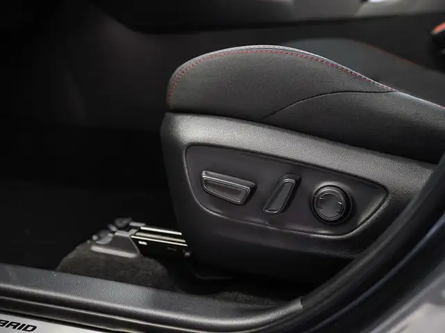 Toyota Rav4 view 12