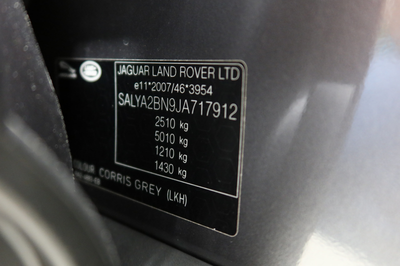 Land Rover Range Rover Velar 2.0 I4 AWD R-Dynamic S I EX BPM I EXPORT EU — photo 6