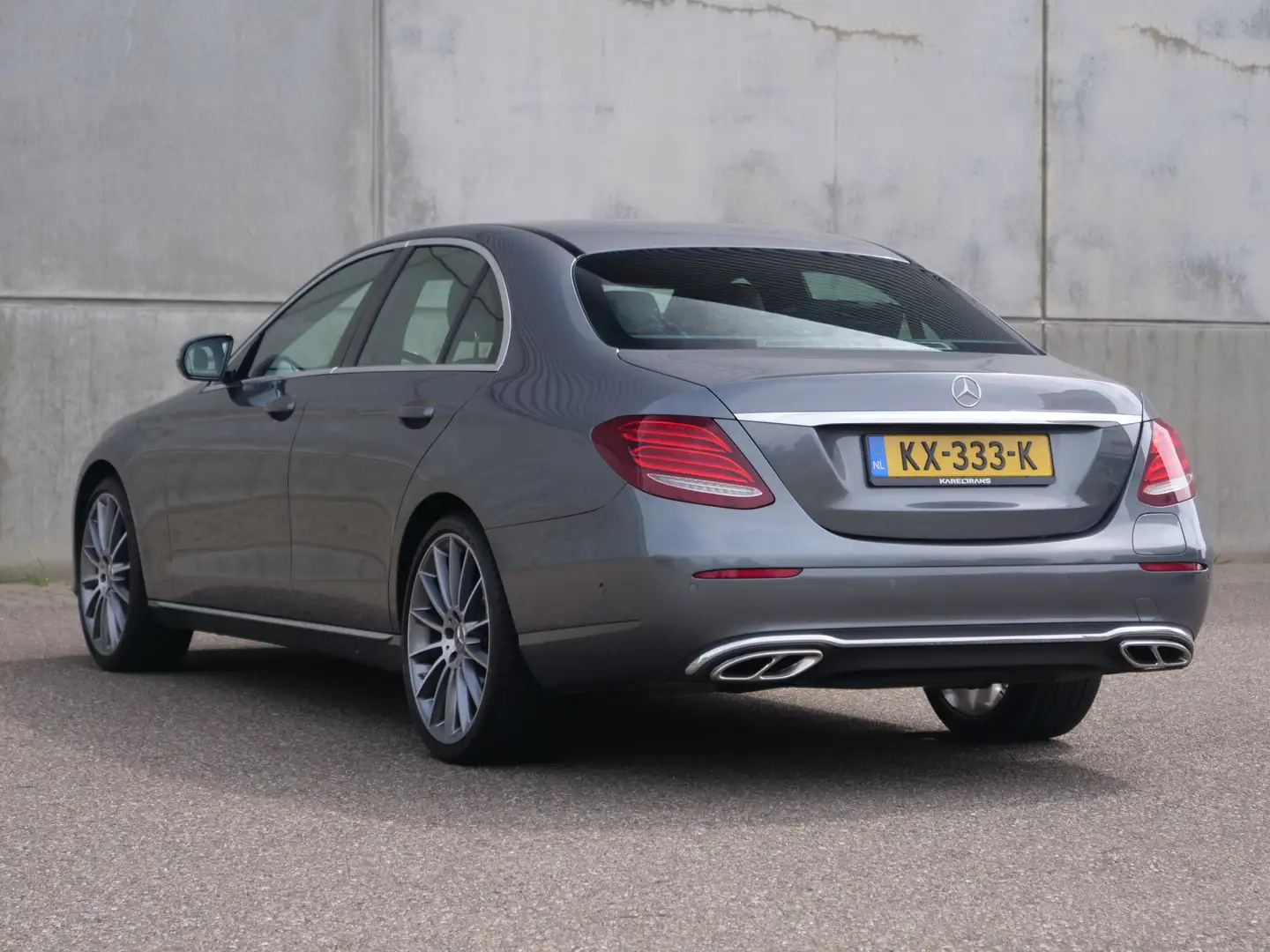 Mercedes-Benz E 350 350e | Airmatic | Burmester | Widescreen | Dealer Gris - 2