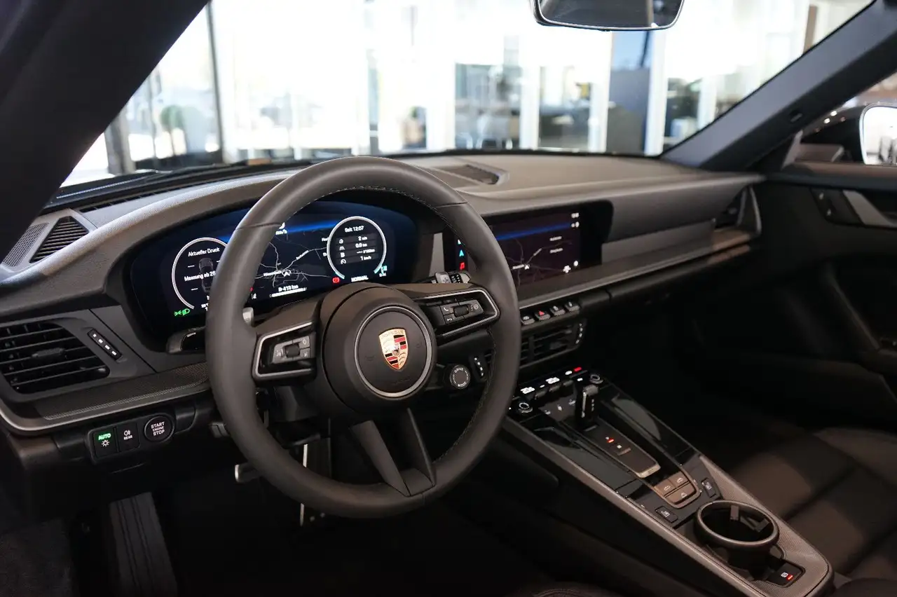 Porsche 992 .2 Carrera Cabriolet | Sportabgasanlage | 21" 11