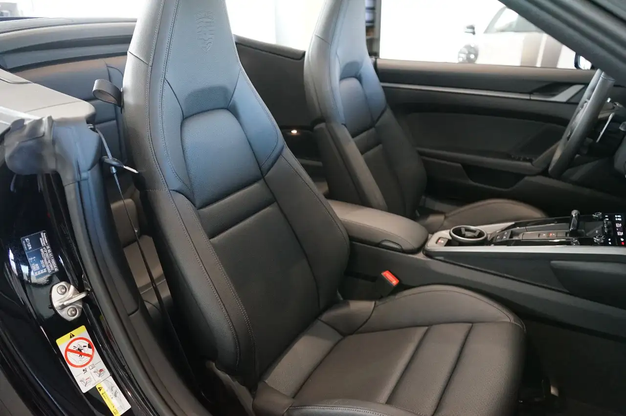 Porsche 992 .2 Carrera Cabriolet | Sportabgasanlage | 21" 10