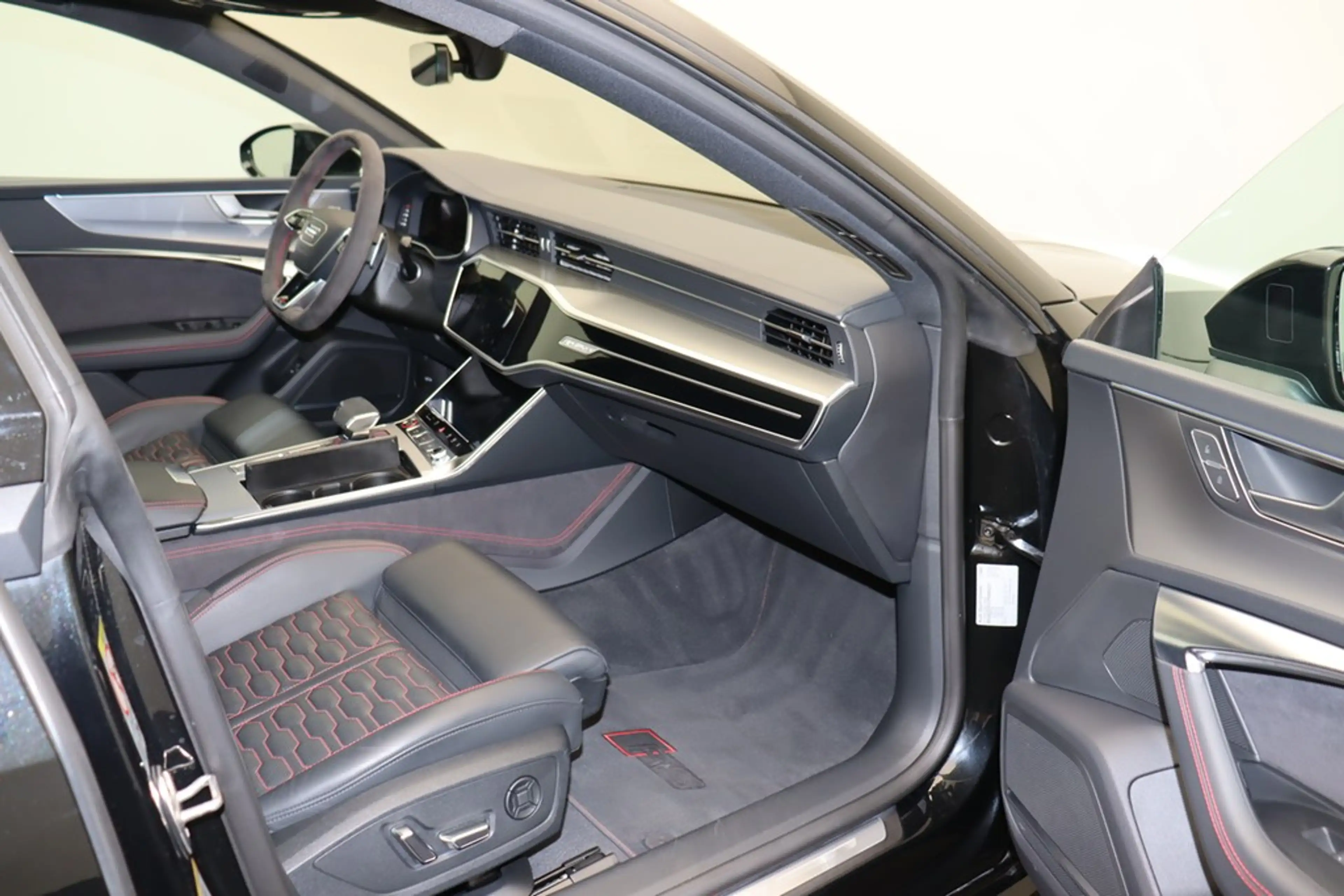 Audi RS7 Sportback 4.0 TFSI quattro . Matrix Navi B&O — photo 14