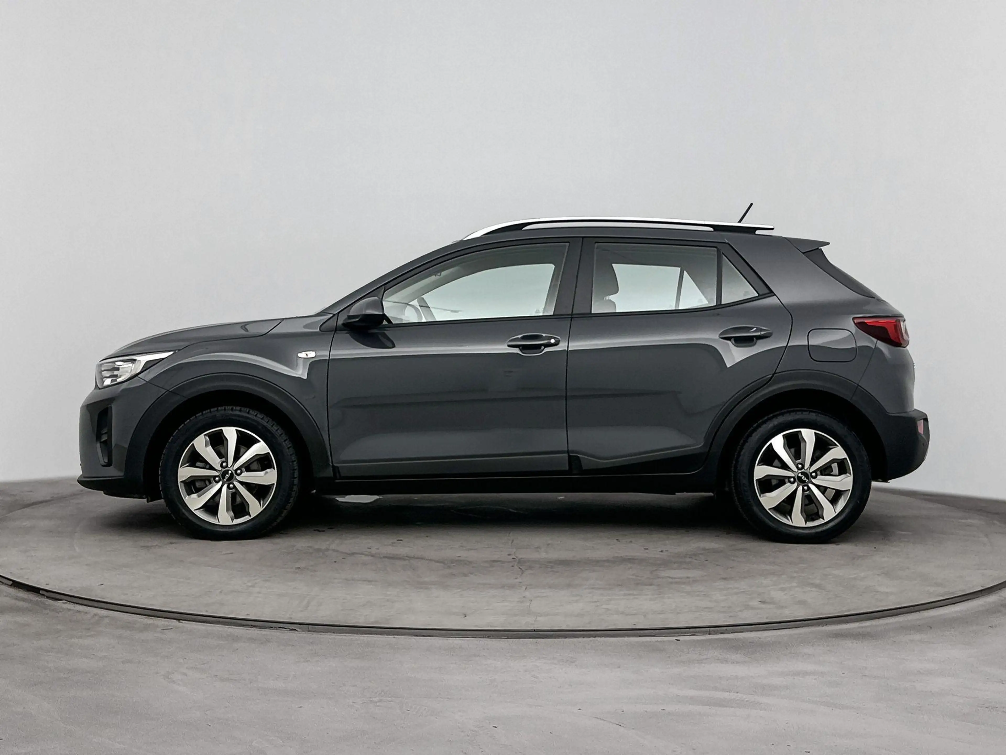 Kia Stonic 1.0 T-GDi MHEV ComfortLine — photo 2