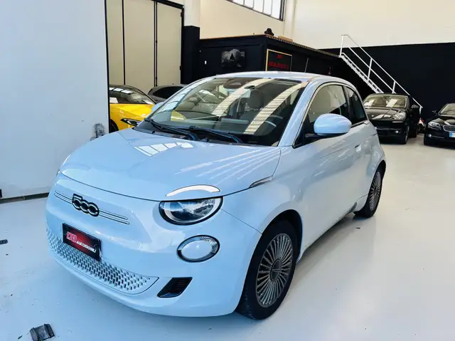 Fiat 500e 500 IV 2020 42 kWh La Prima