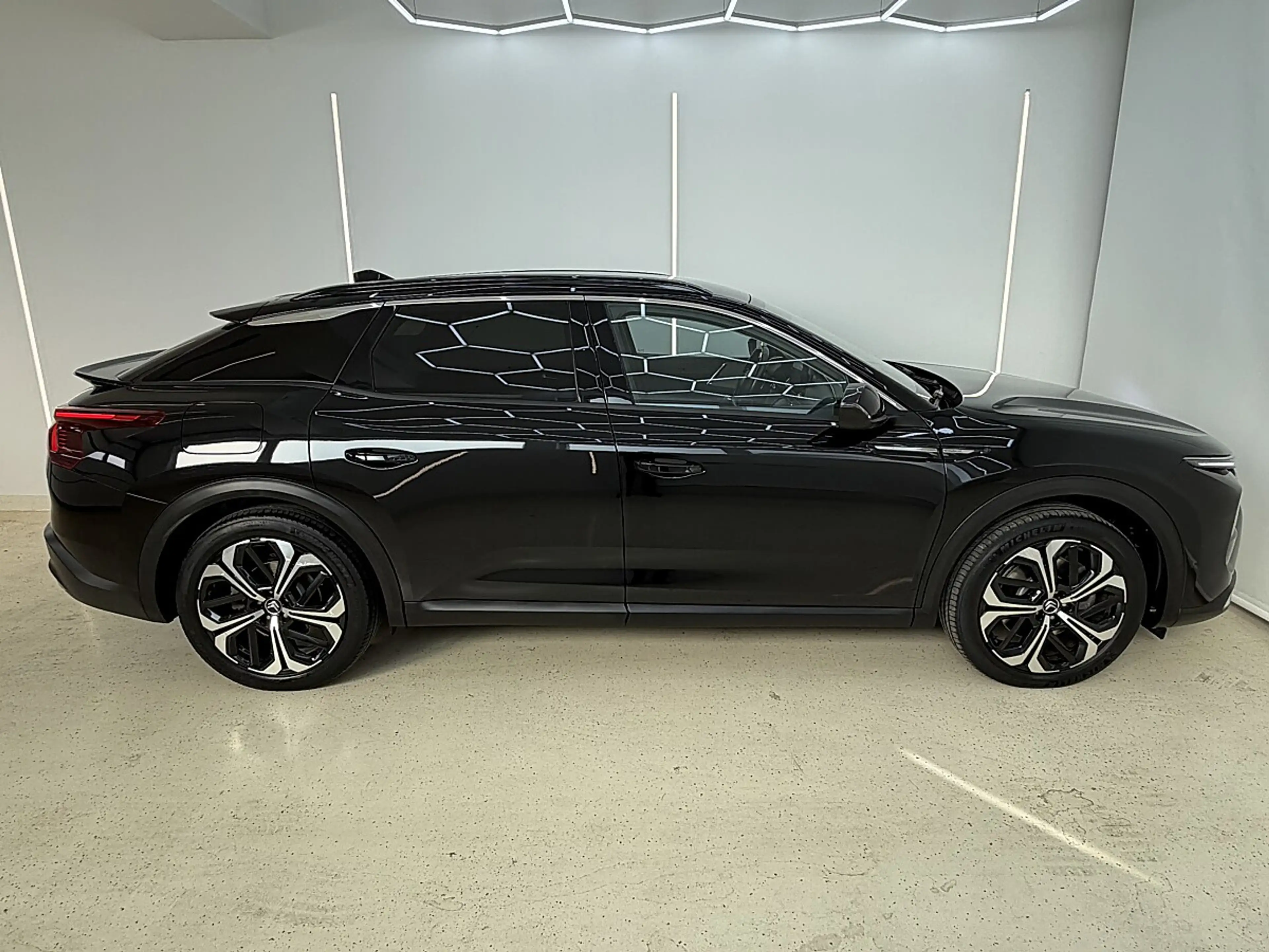 Citroen C5 X C5X Shine Hybrid 225 *Standhzg.*Head-Up*RFK*Nav... — photo 8