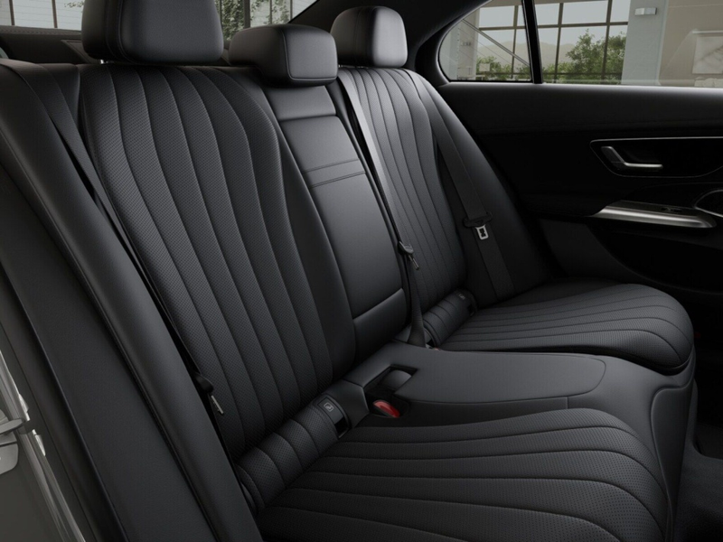 Mercedes-Benz E 400 e 4MATIC Limousine mit EQ Hybrid Technologie — photo 10