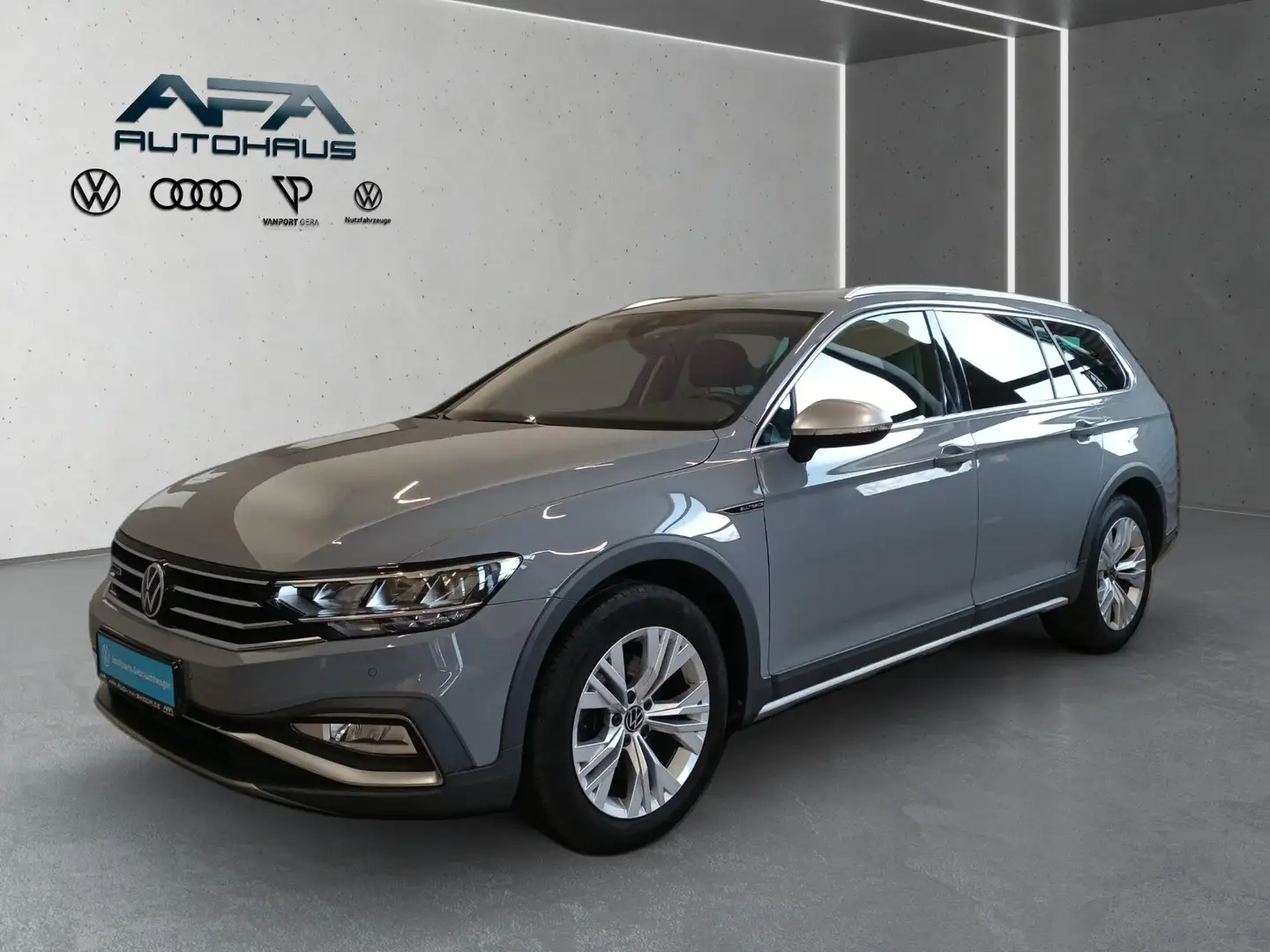 Volkswagen Passat Alltrack 2.0 TDI 4M DSG AHK*StdHz*NAV*LED Grigio - 2