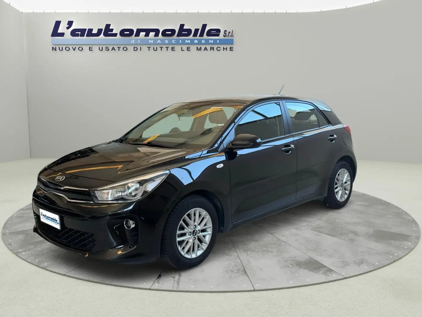 Kia Rio Rio 1.4 crdi Active 77cv Schwarz - 1