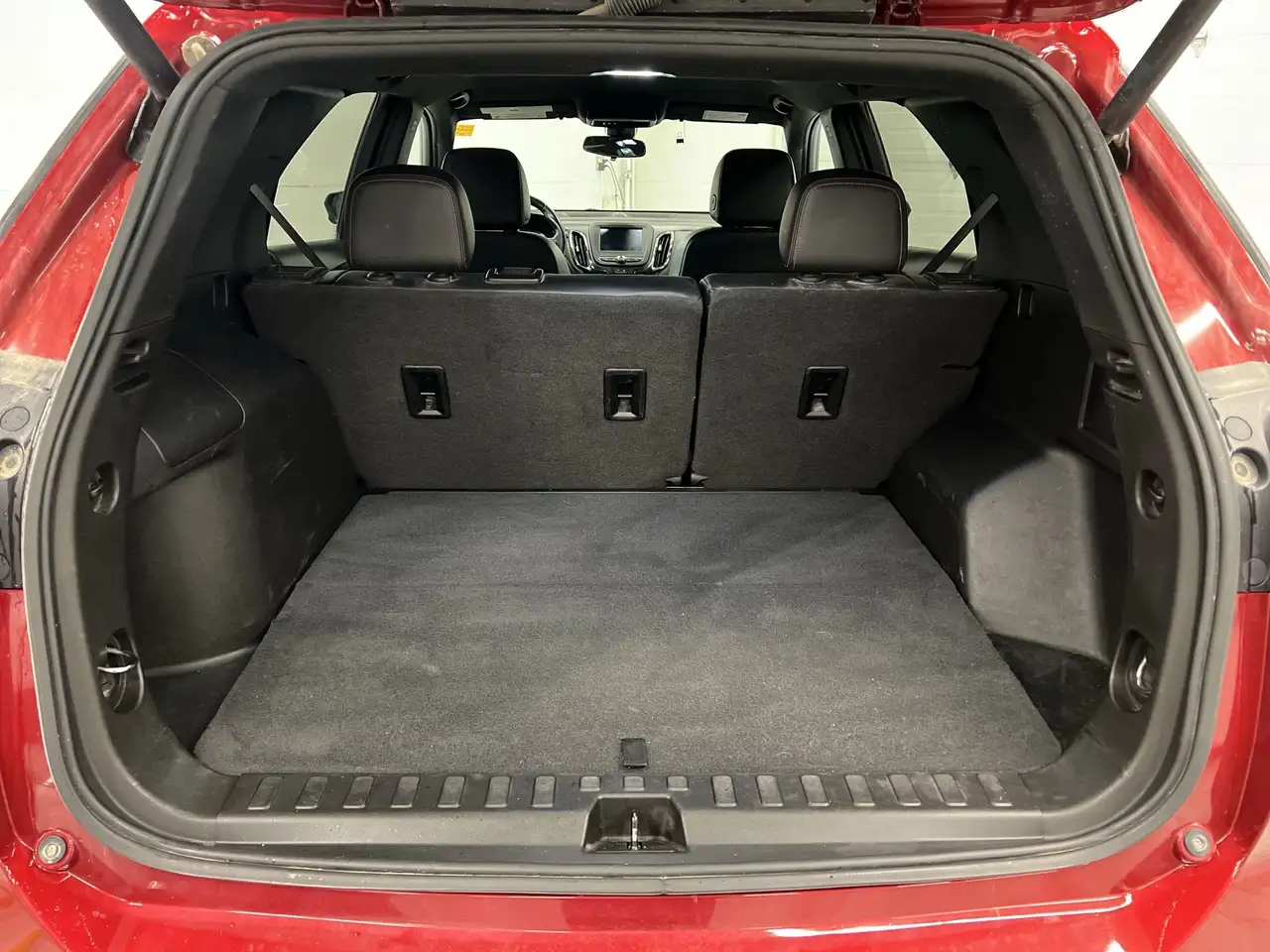 Chevrolet Equinox снимка Chevrolet Equinox
