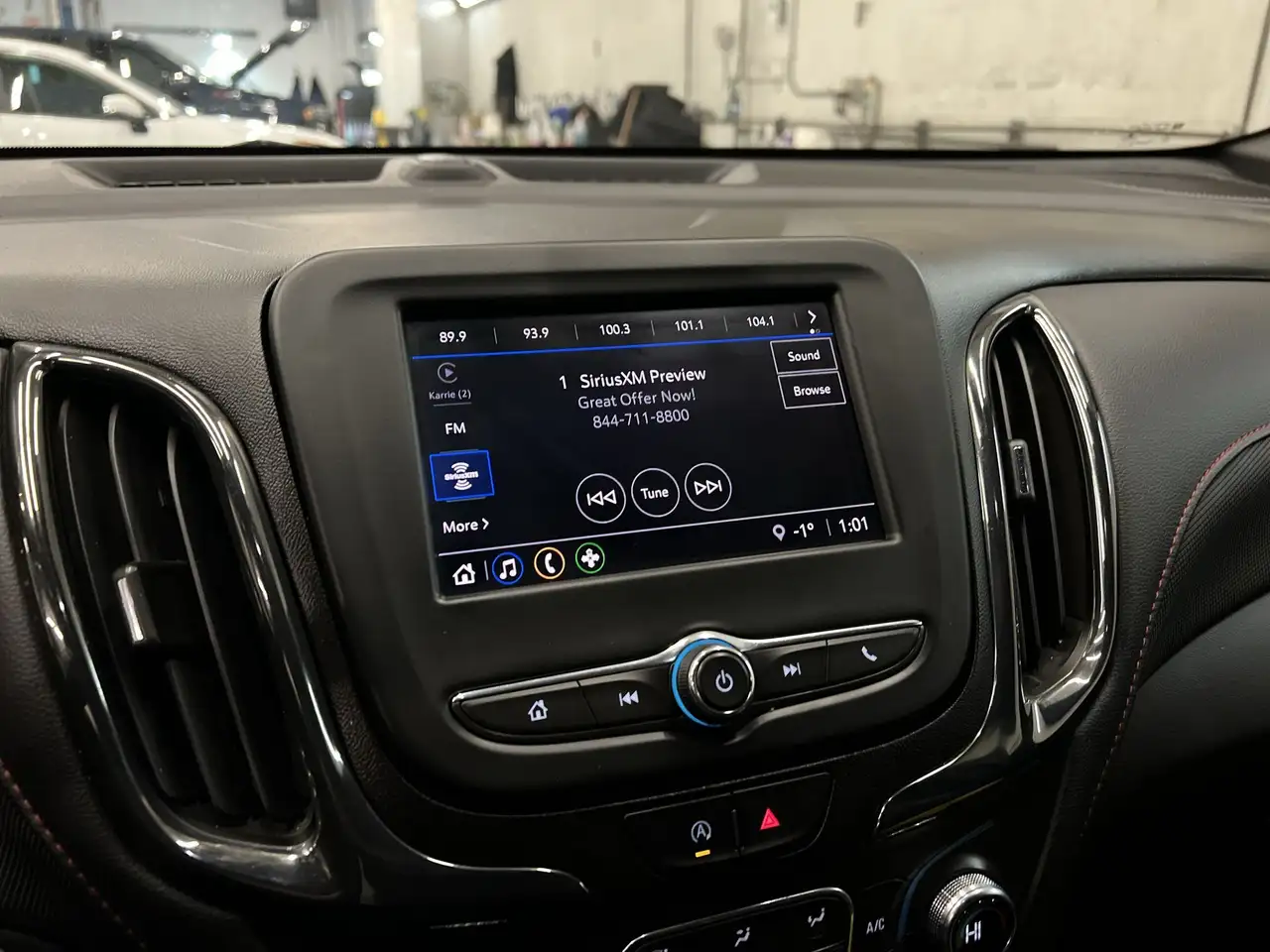 Chevrolet Equinox снимка Chevrolet Equinox