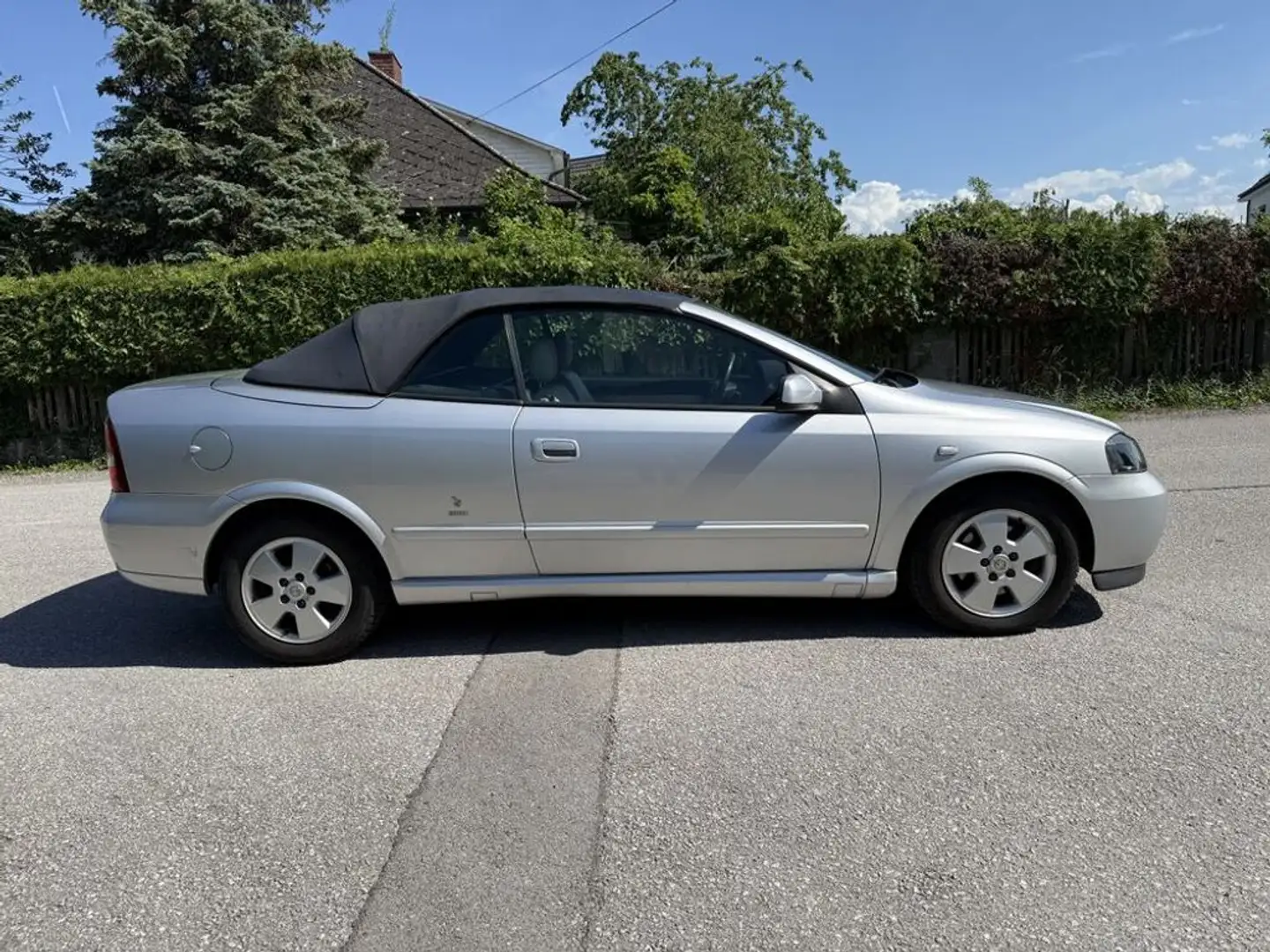 Opel Astra CABRIO BERTONE LEDER 8FACH BEREIFT PICKERL Silber - 2