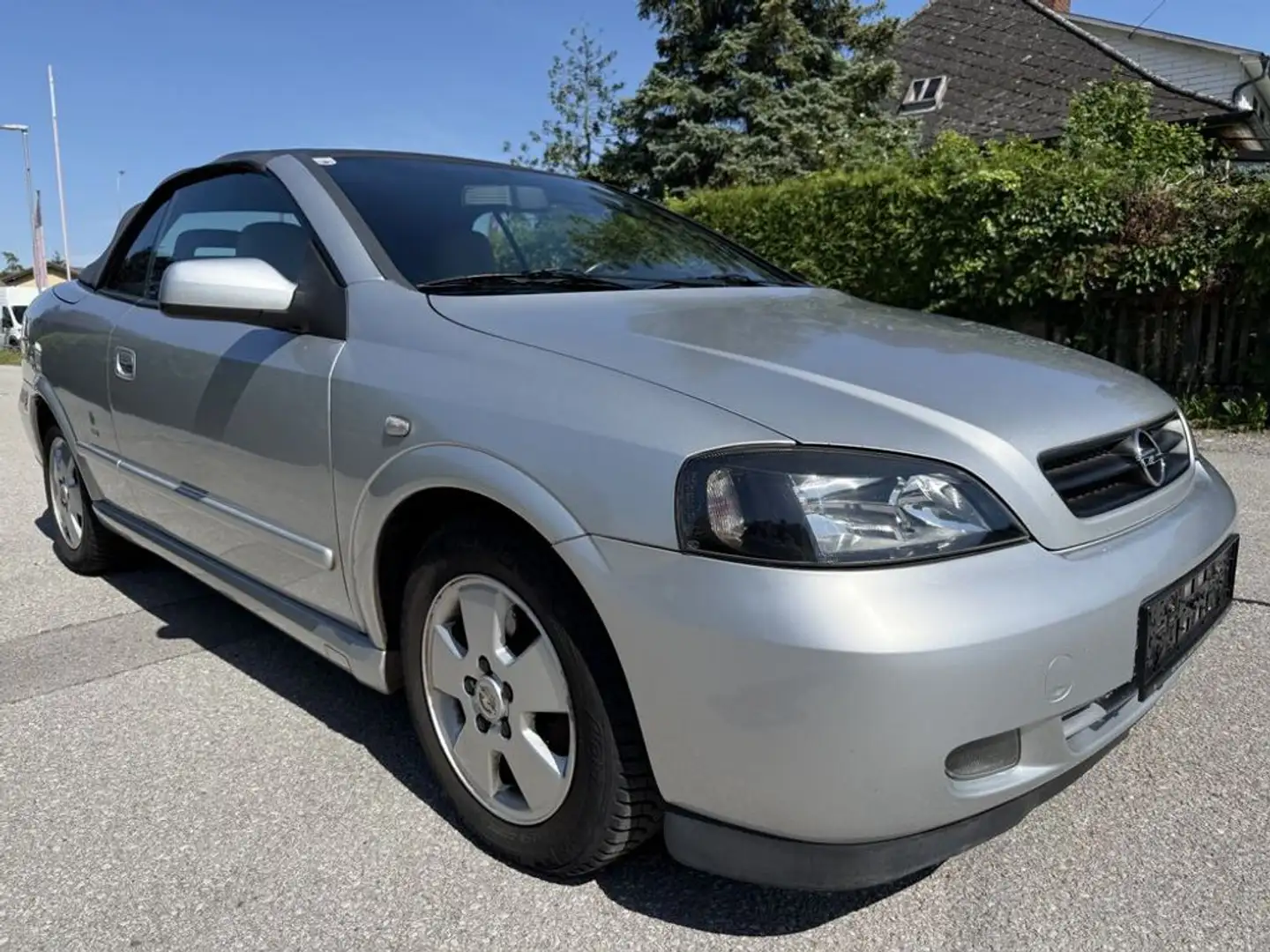 Opel Astra CABRIO BERTONE LEDER 8FACH BEREIFT PICKERL Silber - 1