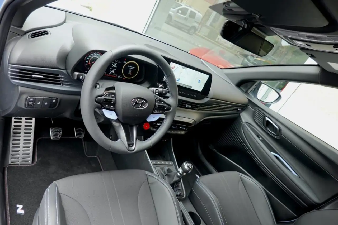 Hyundai i20 N 1.6 T-GDI MT N-Performance 10