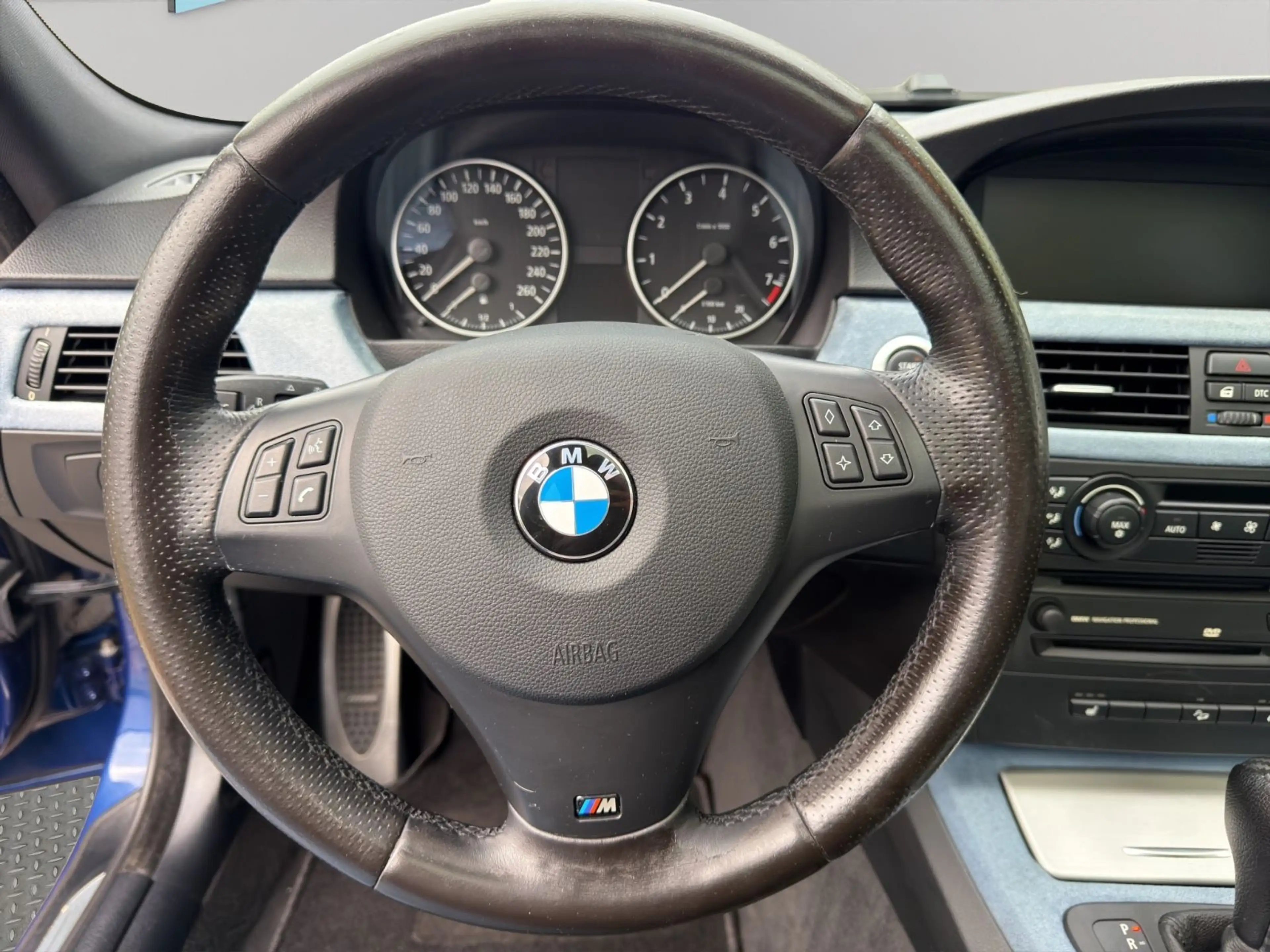 BMW 325 i i xDrive Touring M-Paket TÜV NEU AHK — photo 14