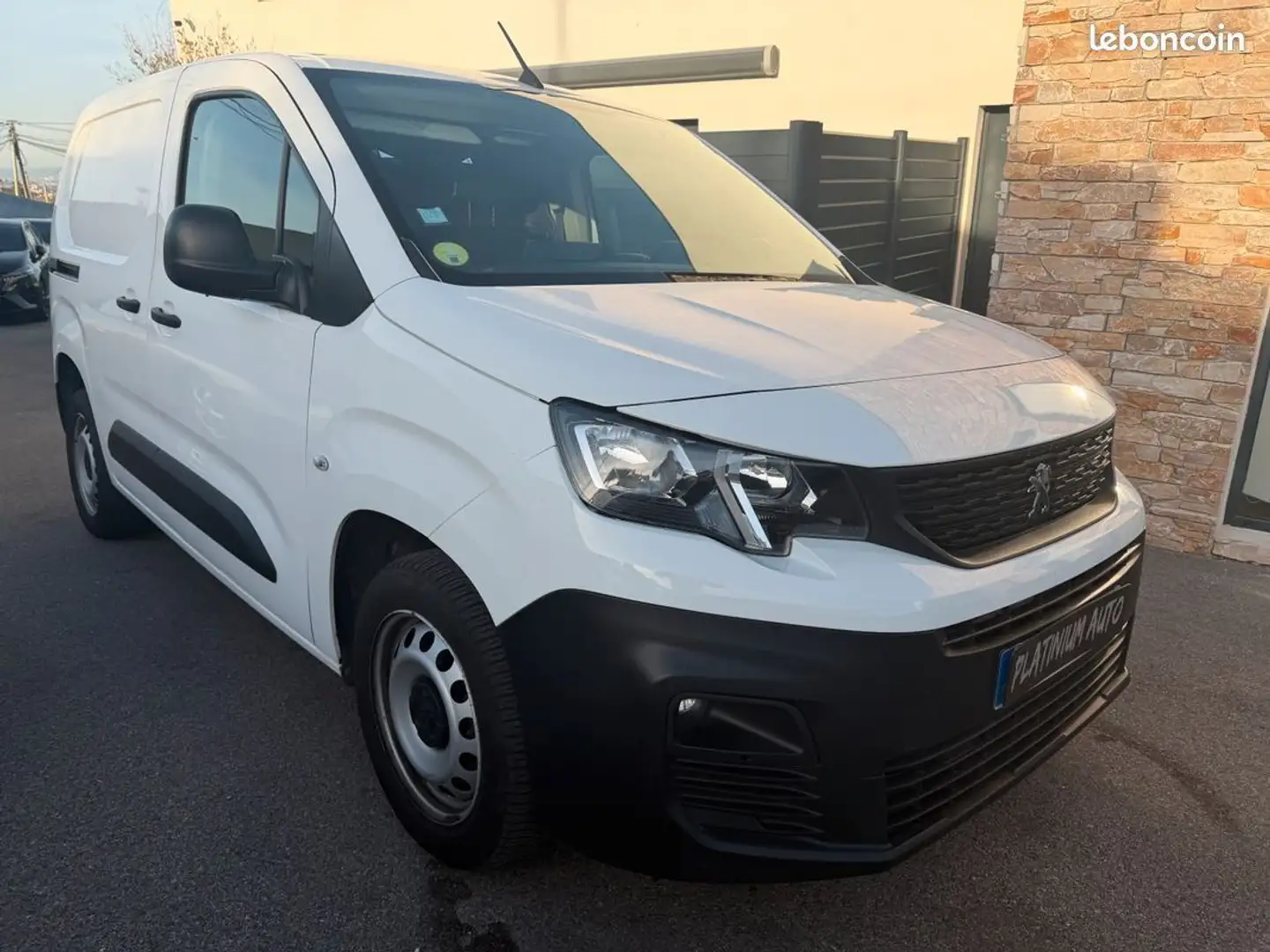 Peugeot Partner III BlueHDI 100 650kg Pro Blanc - 2