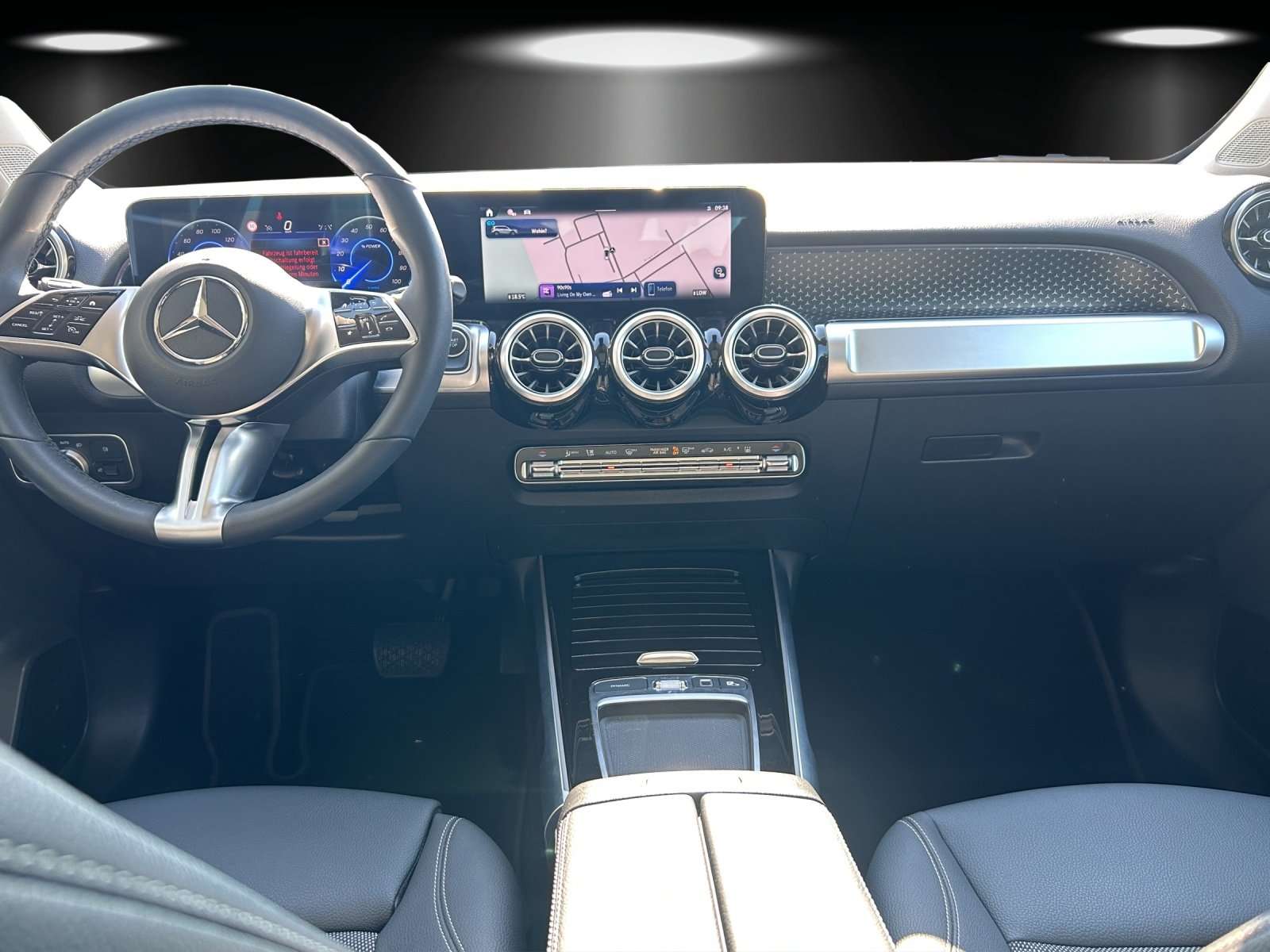 Mercedes-Benz EQB