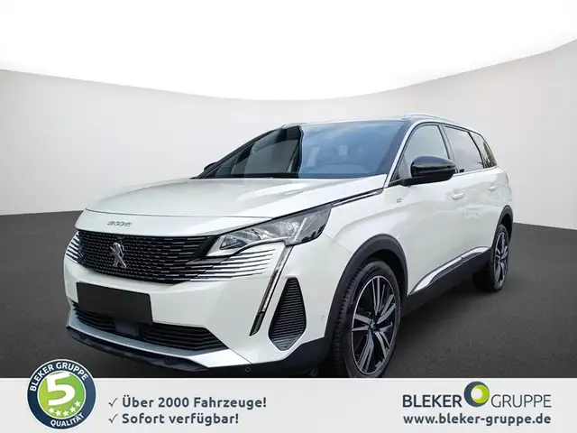 Peugeot 5008 view 2
