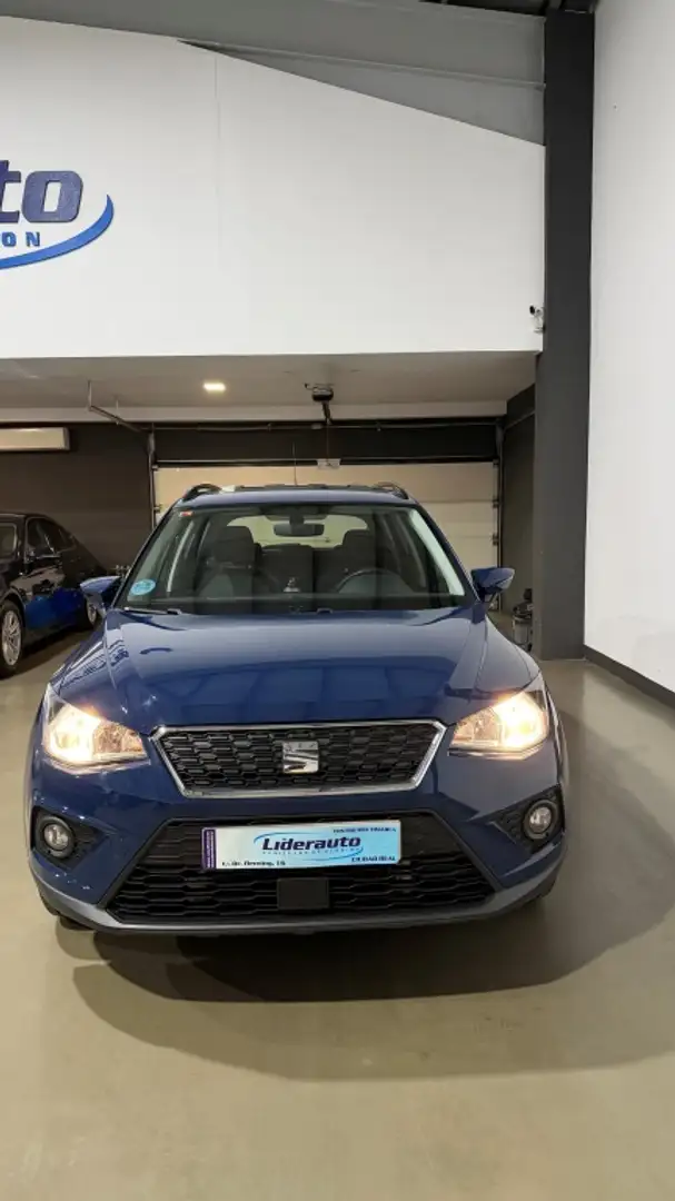 SEAT Arona 1.6TDI CR S&S Style 115 Azul - 2