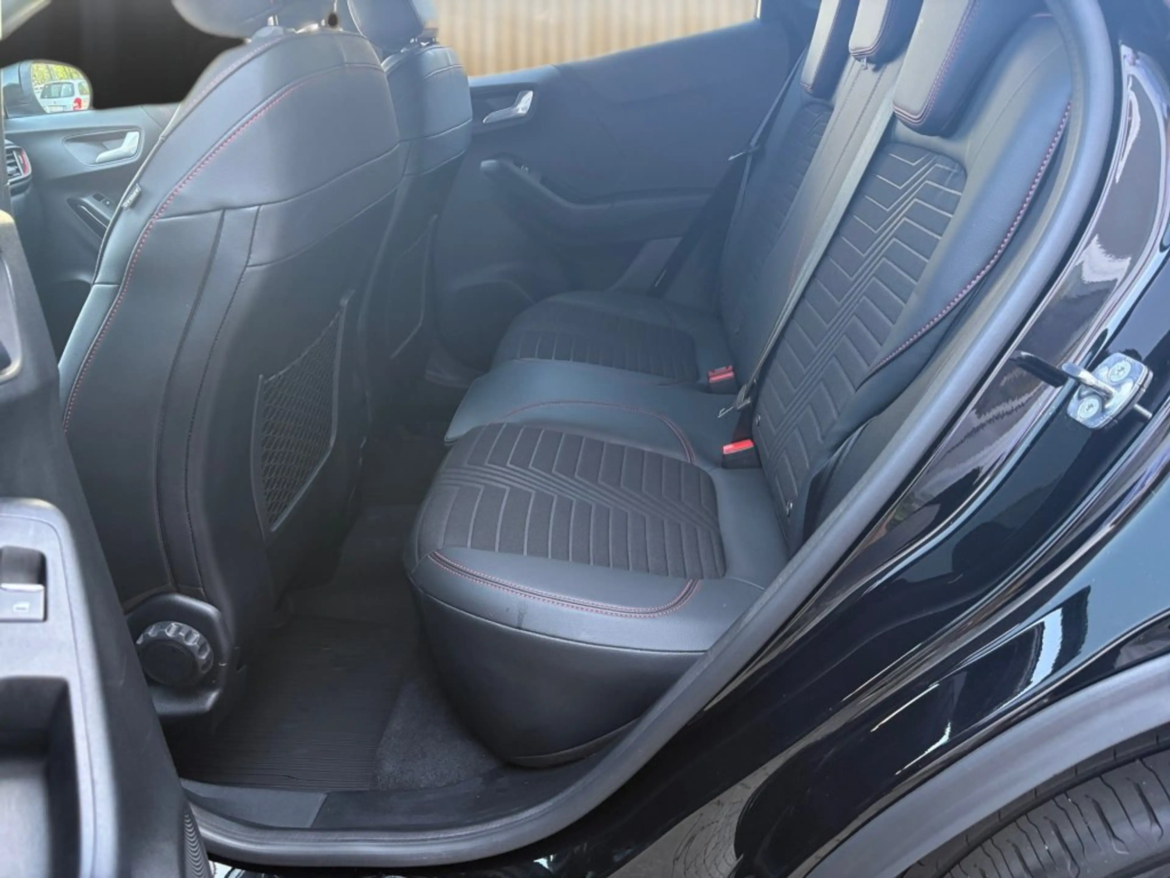 Ford Puma ST-Line X MHEV 1,0 EcoBoost Aut. — photo 11