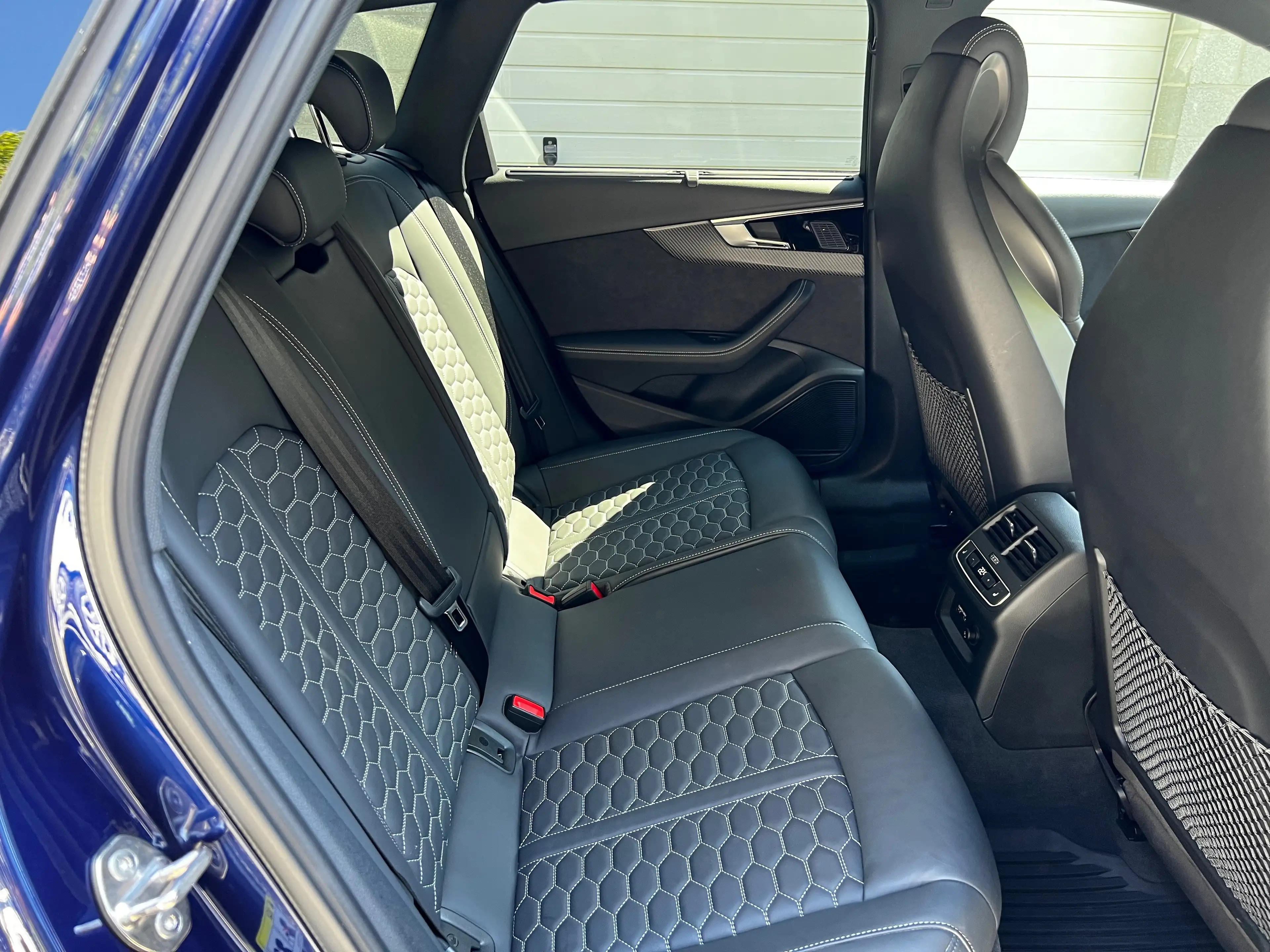 Audi RS4 RS4 Avant Quattro Tiptronic - GARANTIE - TVAC — photo 10