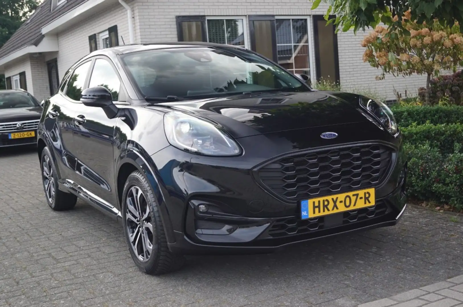 Ford Puma 1.0 Ecoboost Hybrid (125pk) ST-line LED/Navi/Cruis Noir - 1