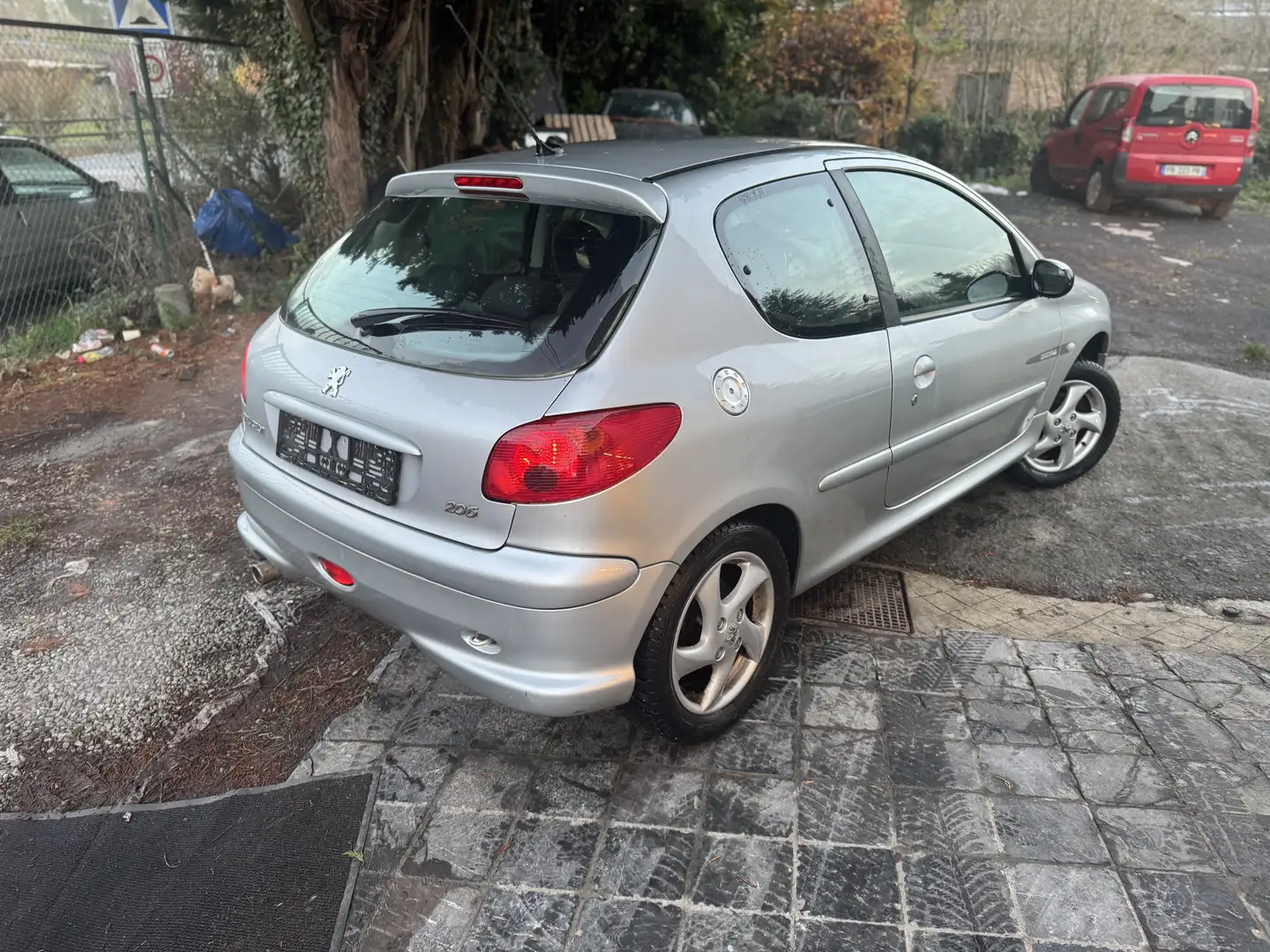 Peugeot 206 1.6i 16V Quiksilver - 2