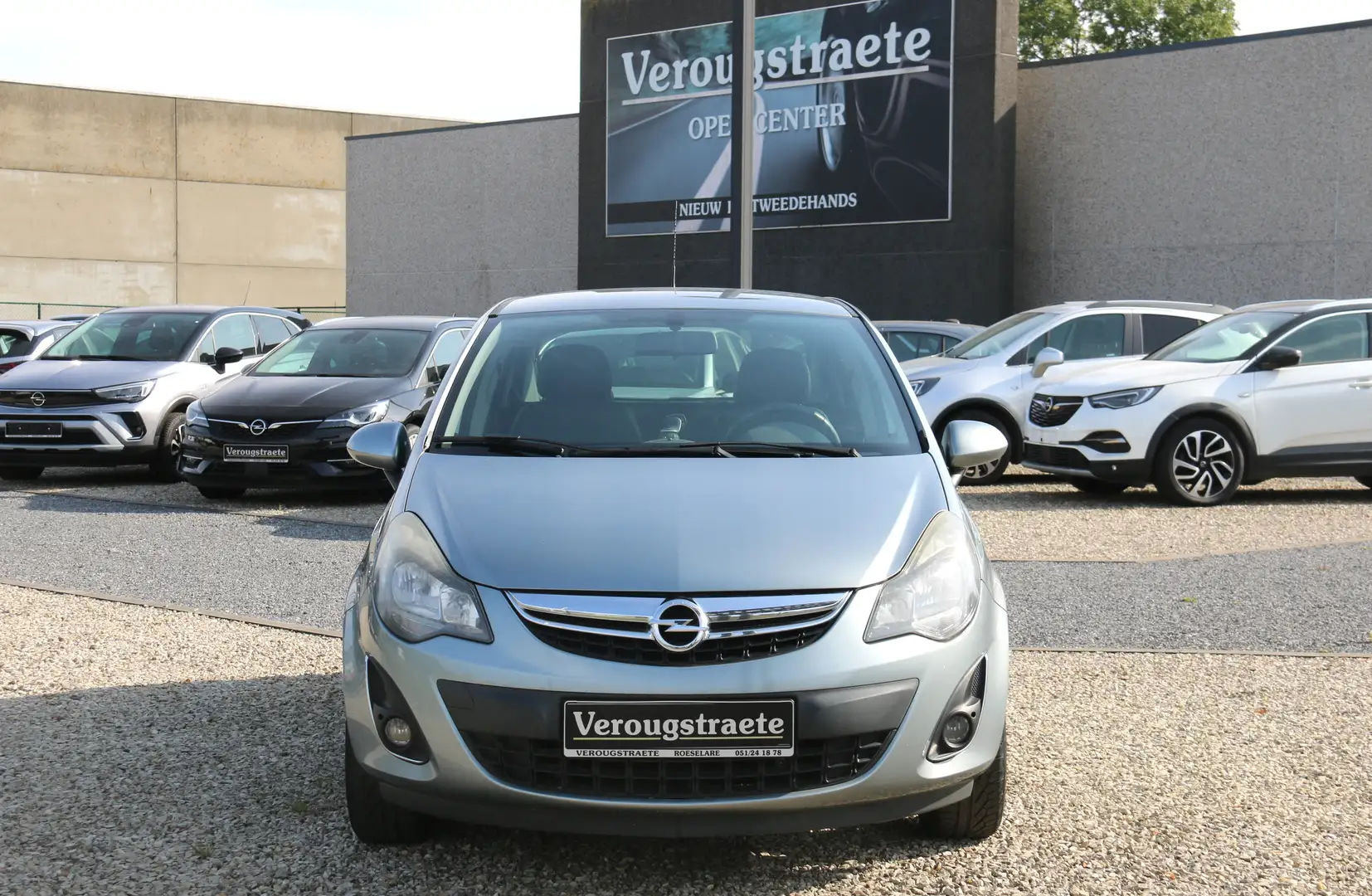 Opel Corsa Corsa 1.2 16V (ecoFLEX) "Touch & Connect" Grijs - 2