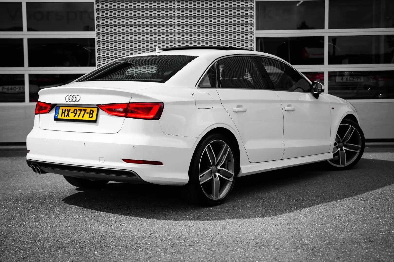 Audi A3 Limousine 1.4 TFSI 150pk Ambition Sport Edition | Wit - 2