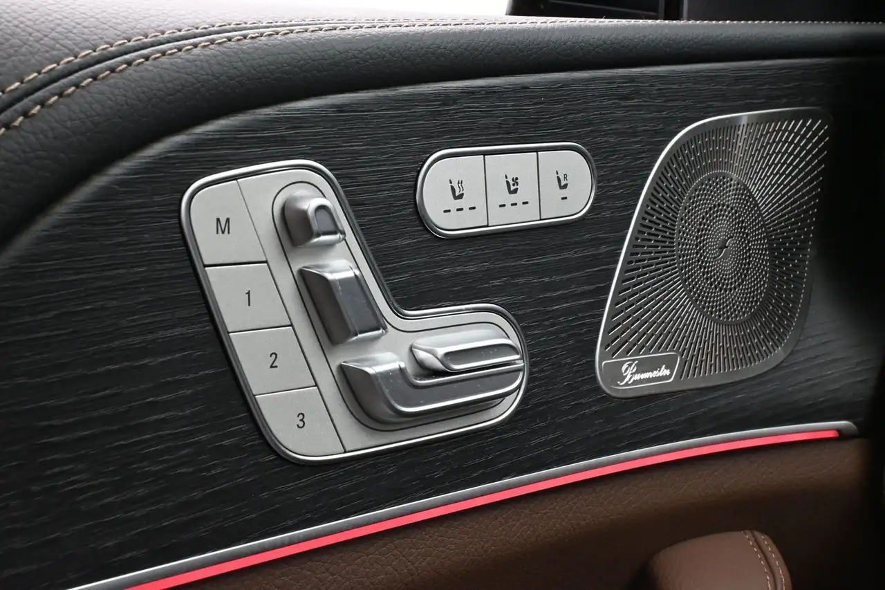 Mercedes-Benz GLE снимка Mercedes-Benz GLE