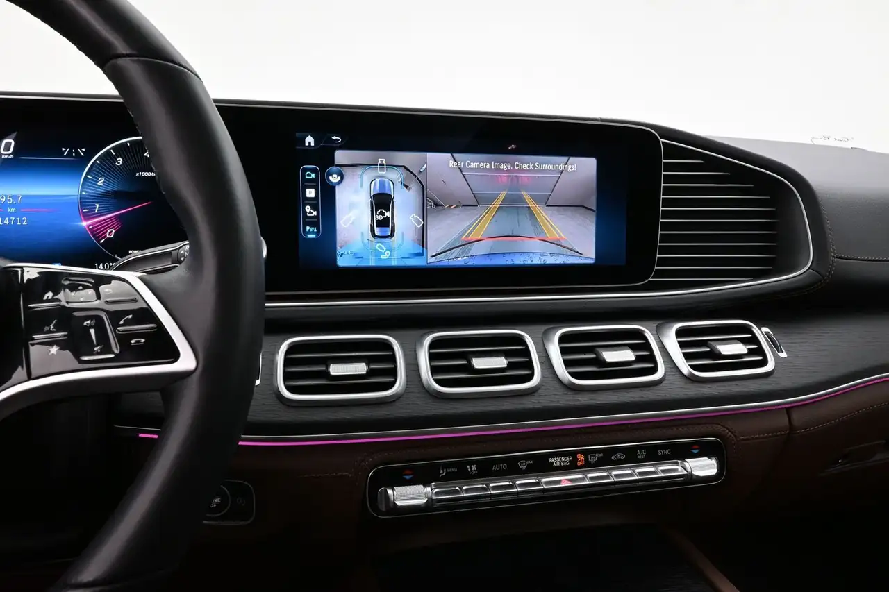 Mercedes-Benz GLE снимка Mercedes-Benz GLE