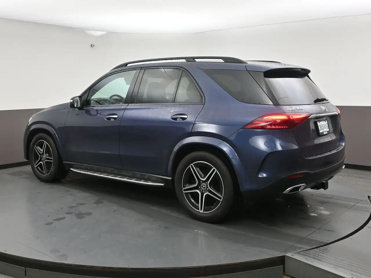Mercedes-Benz GLE снимка Mercedes-Benz GLE