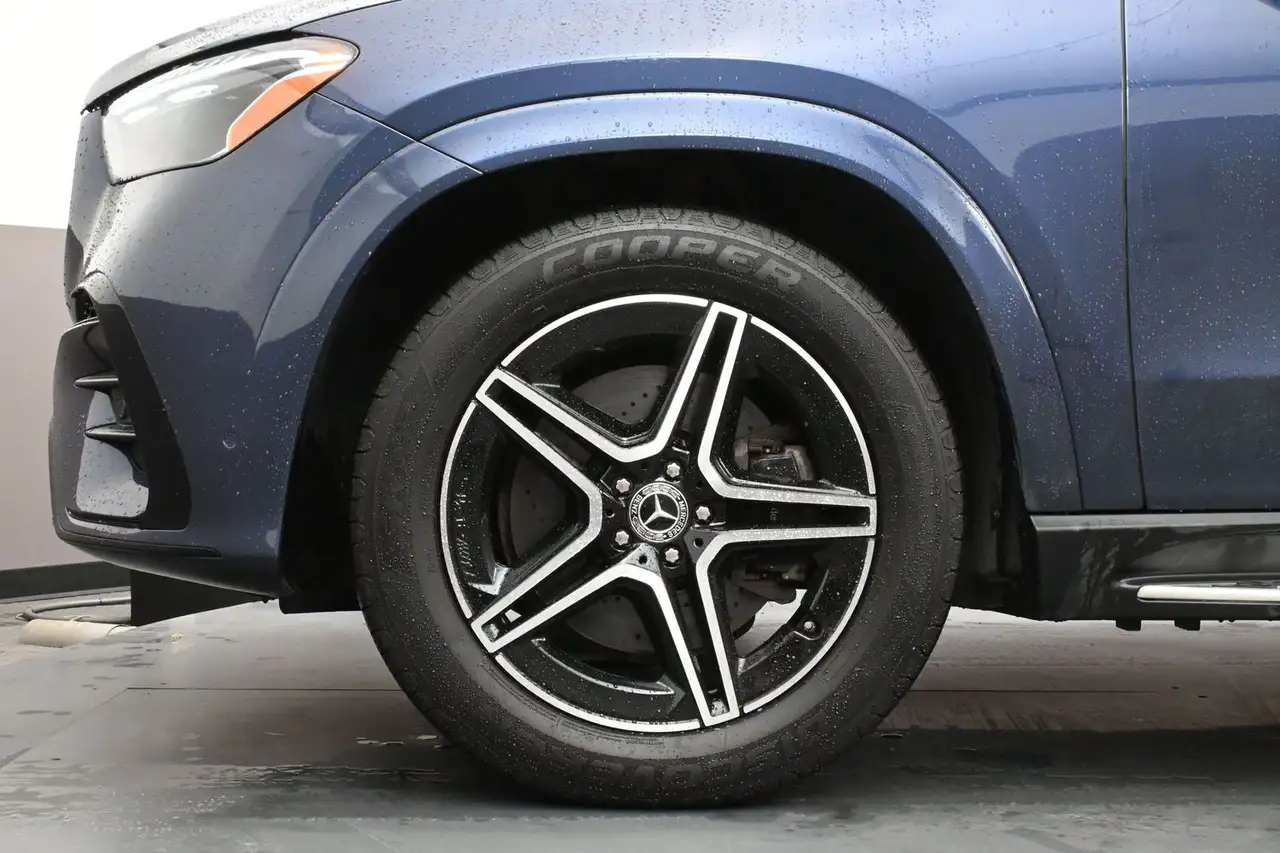 Mercedes-Benz GLE снимка Mercedes-Benz GLE