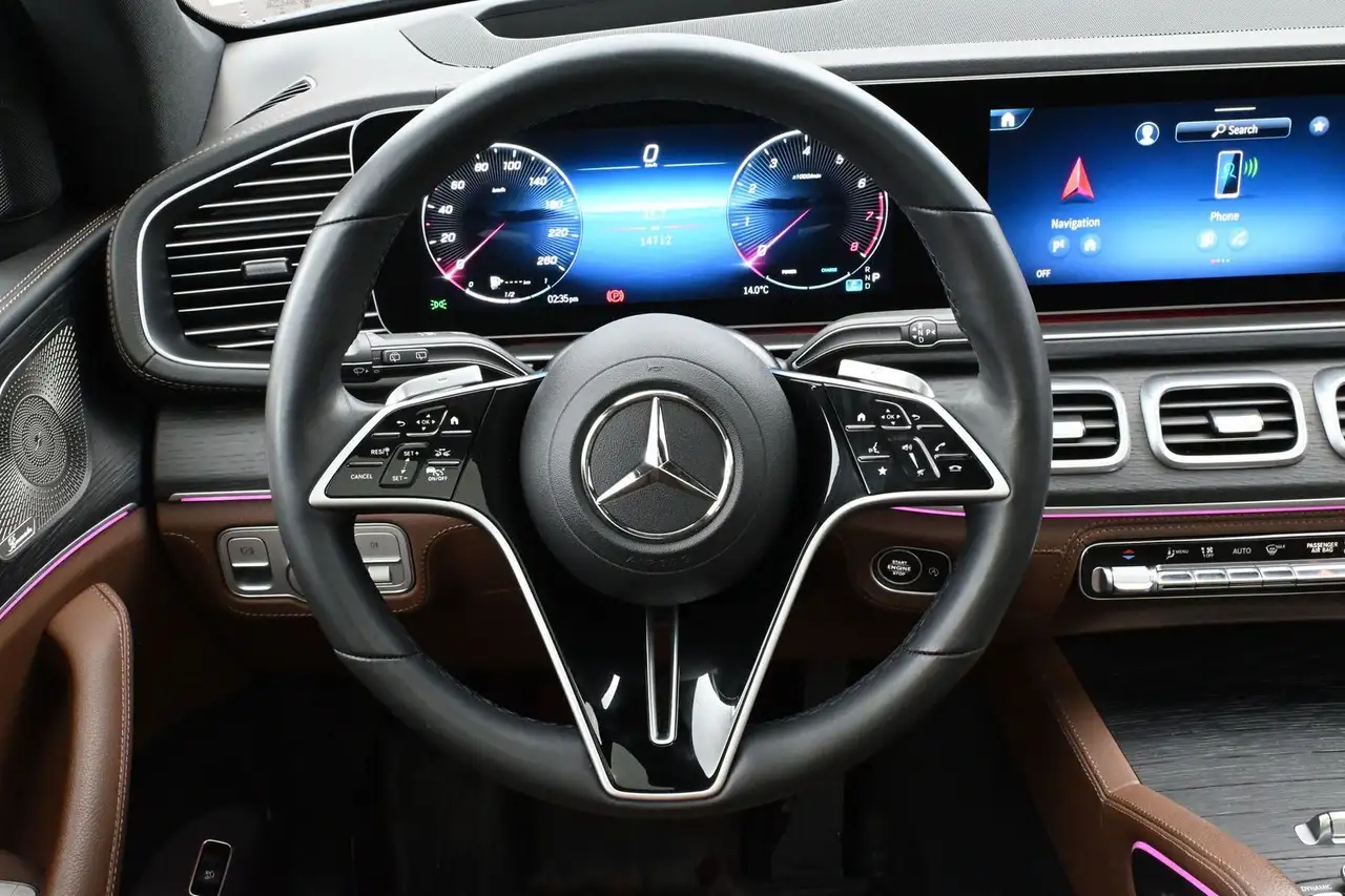 Mercedes-Benz GLE снимка Mercedes-Benz GLE