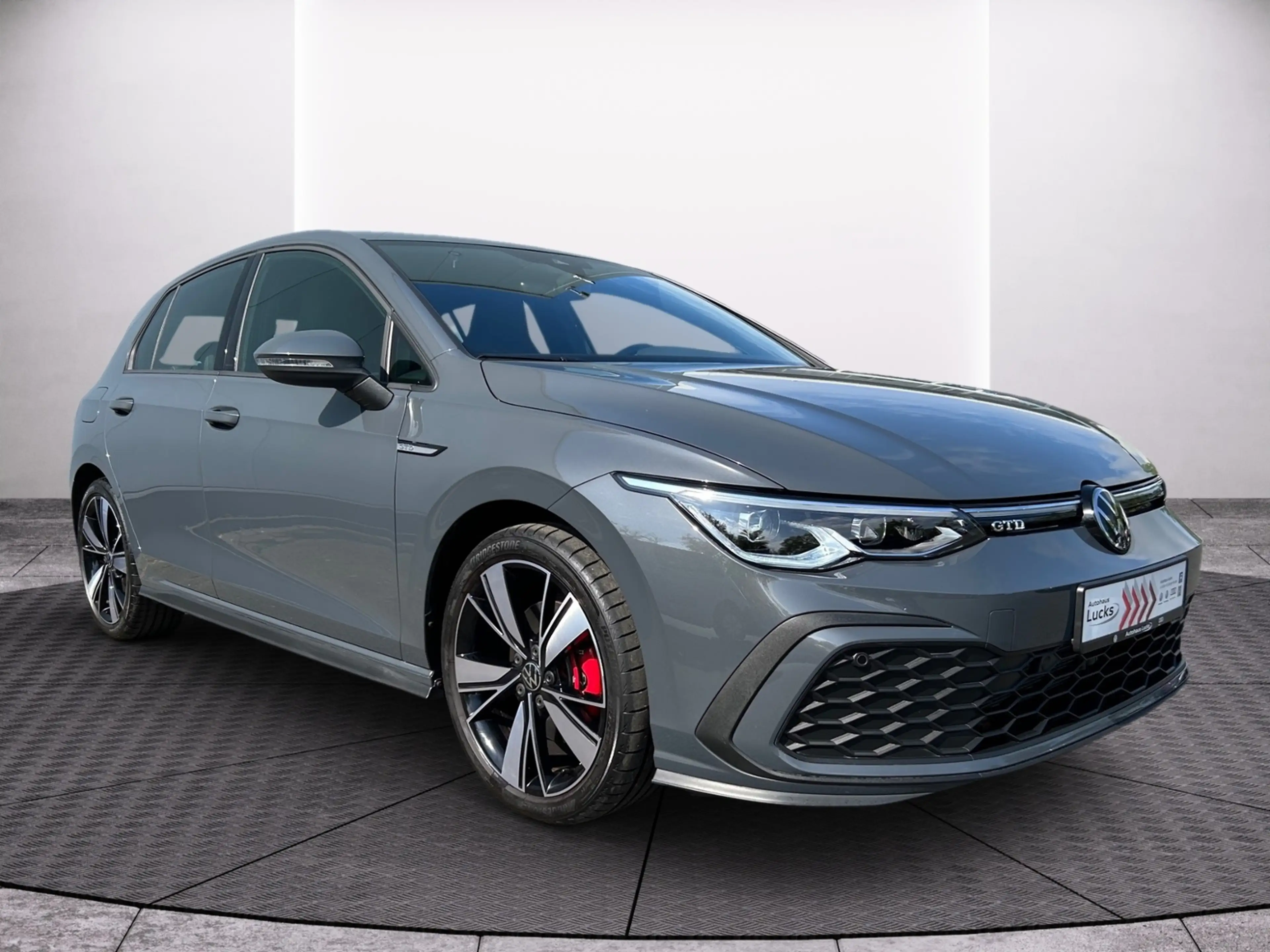 Volkswagen Golf GTD 2.0 TDI DSG NAVI LED AZV ACC KAMERA — photo 3