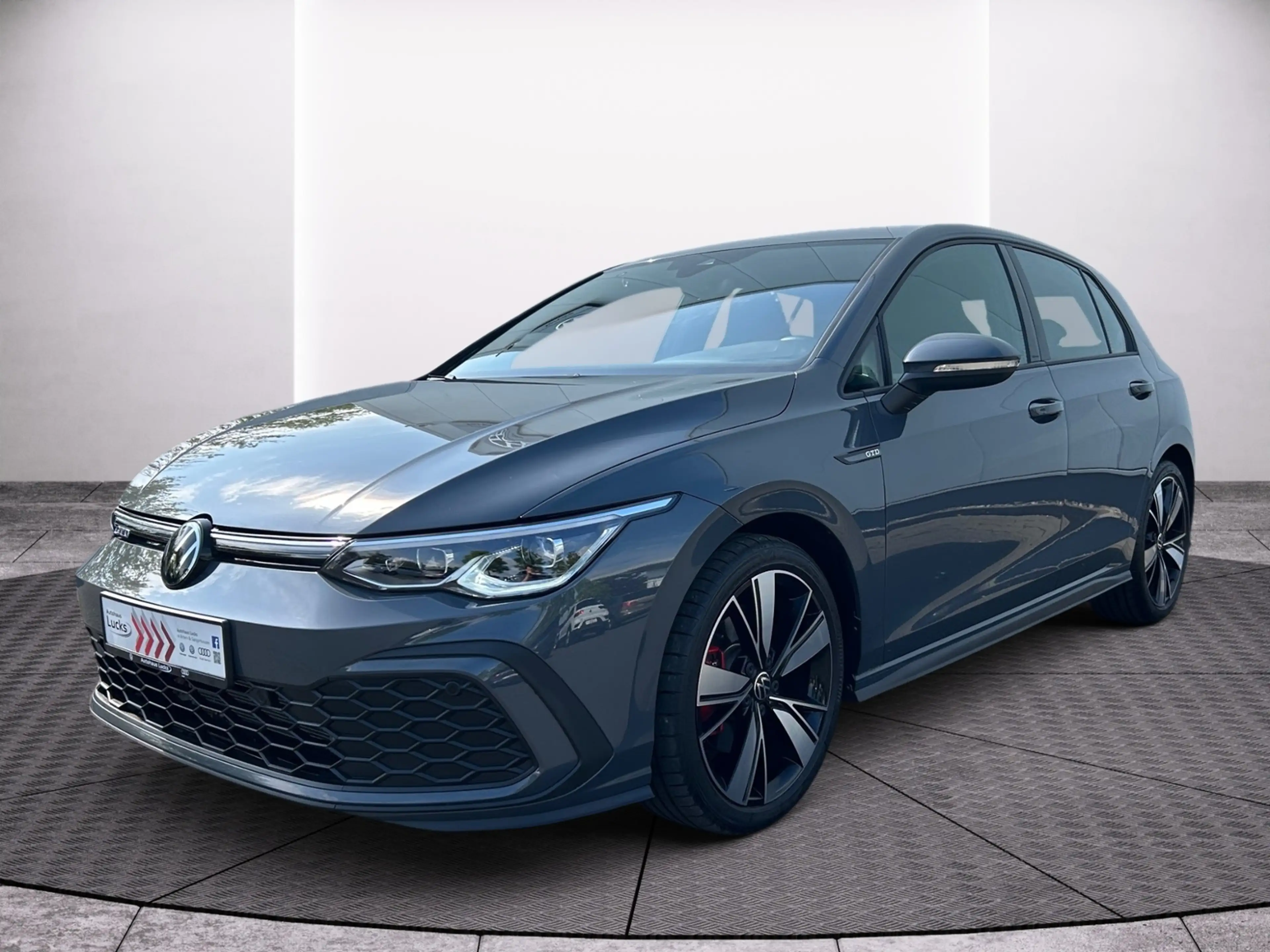 Volkswagen Golf GTD 2.0 TDI DSG NAVI LED AZV ACC KAMERA — photo 2