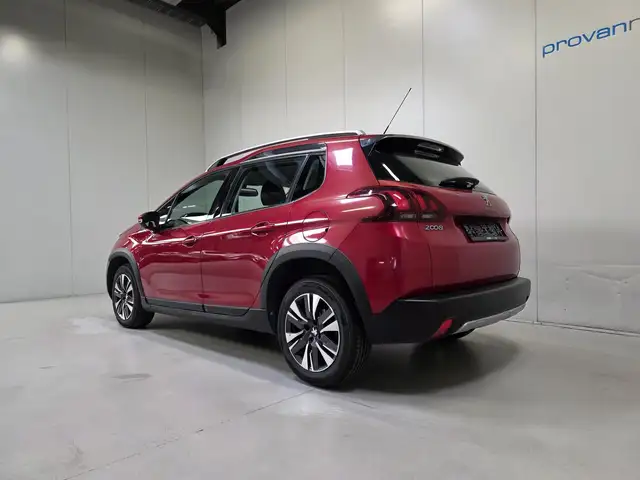 Peugeot 2008 view 6