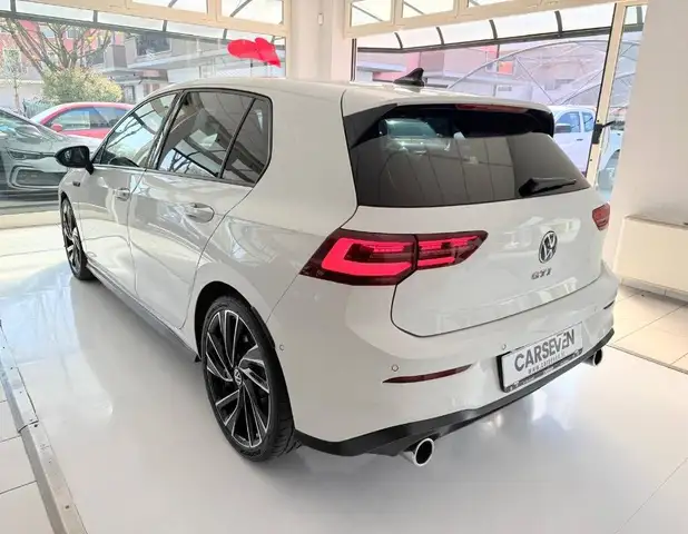 Volkswagen Golf view 7