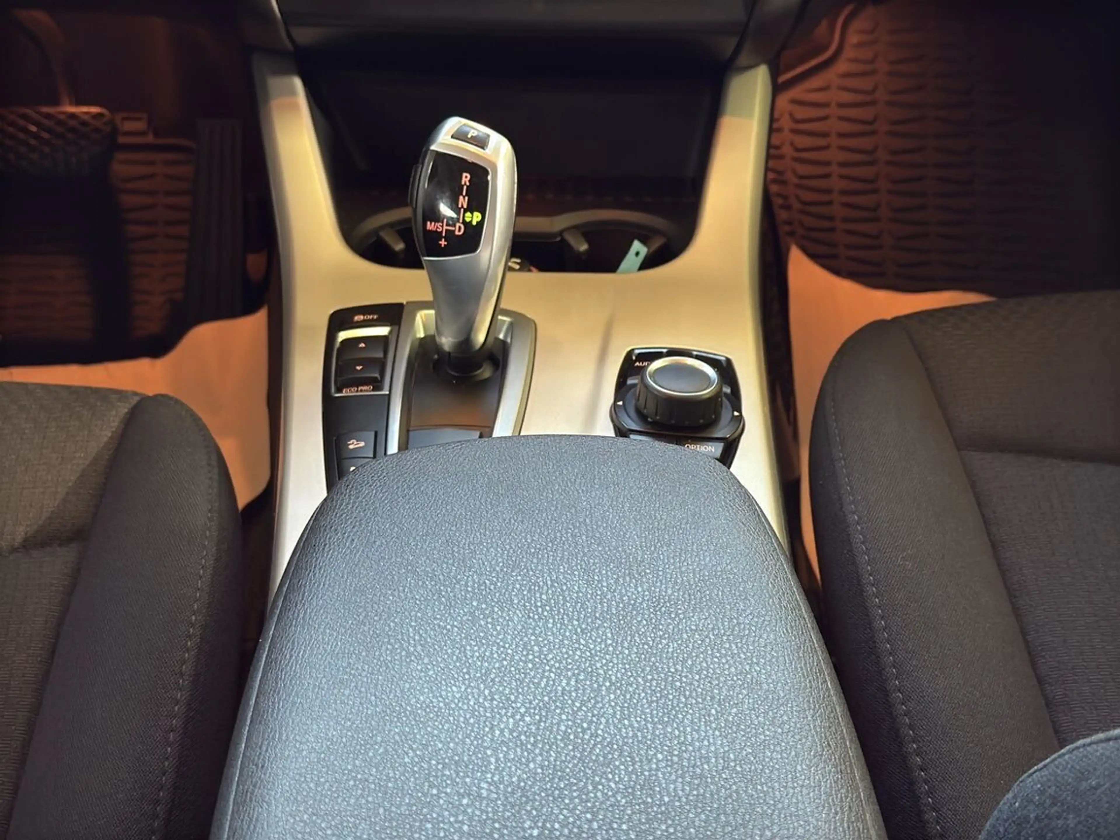BMW X3 xDrive 20d **AUTOMATIC*NEUES-PICKERL**MOD2014 — photo 13